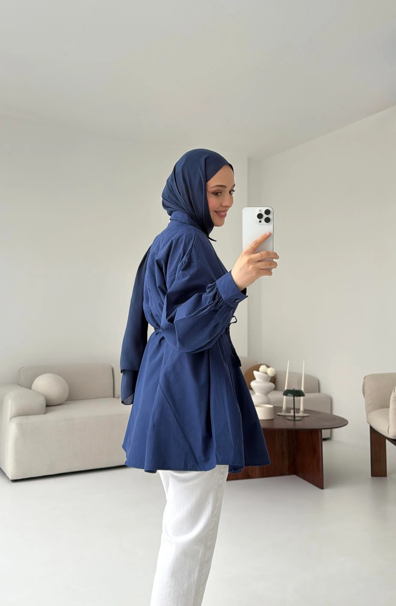 Volanlı Lacivert Gömlek