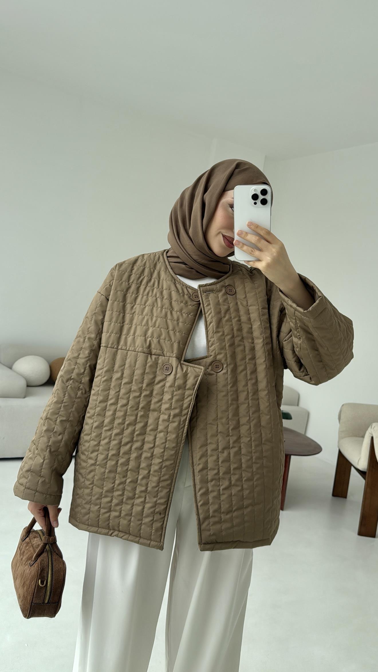 Kapitone Astarlı Ceket Acık Kahve