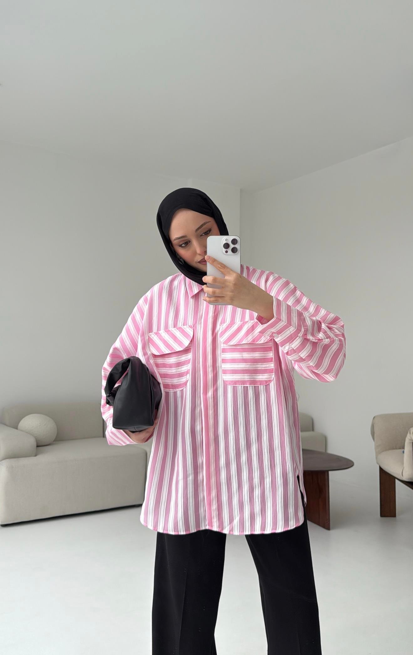 Kalın Çizgili Pembe Gömlek