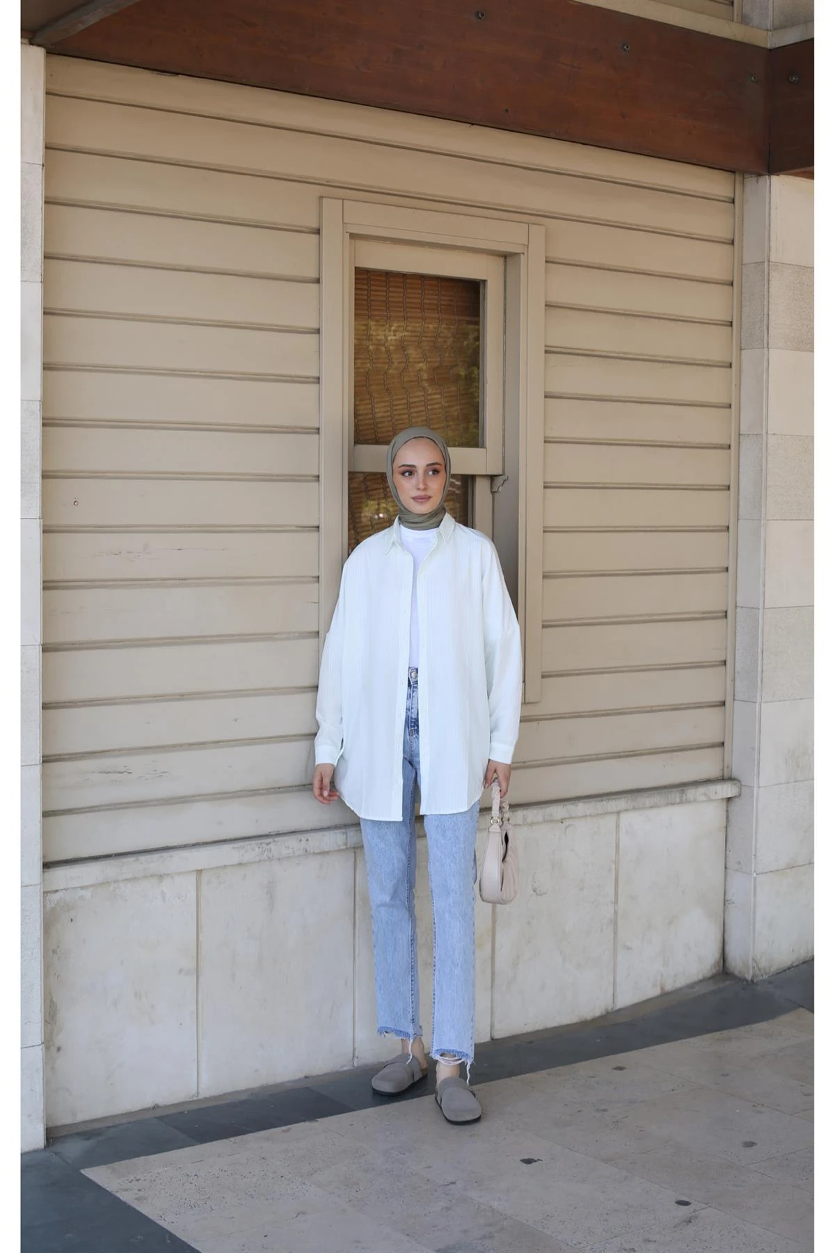 İnce Çizgili Haki Gömlek