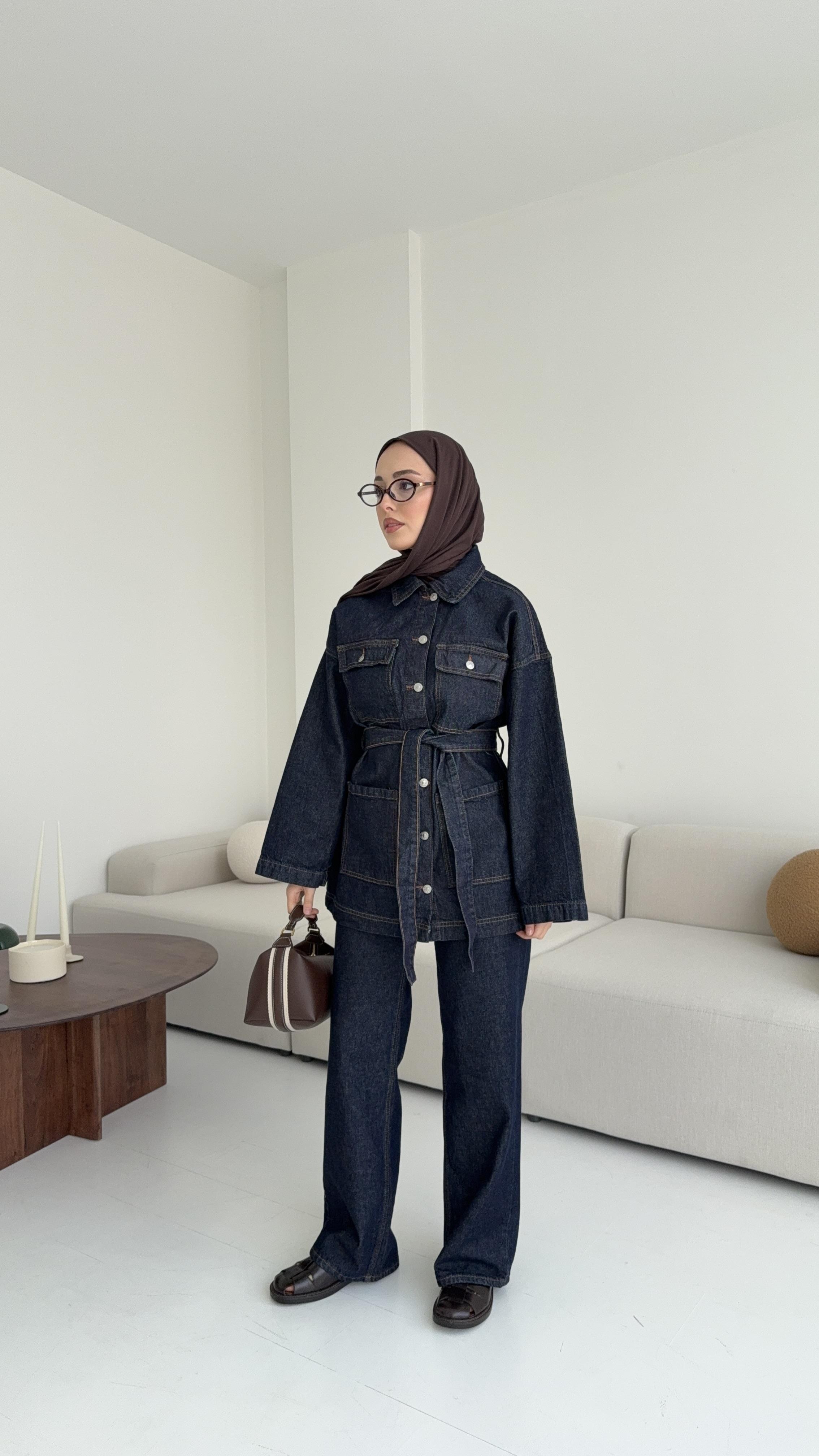 Seyyar Kemerli Denim Takım