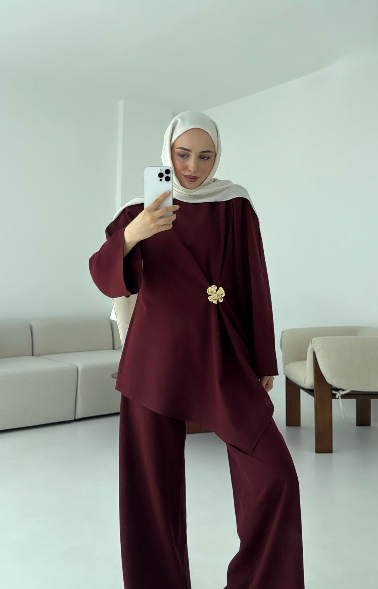 Broş Detay Bluz Takım Bordo