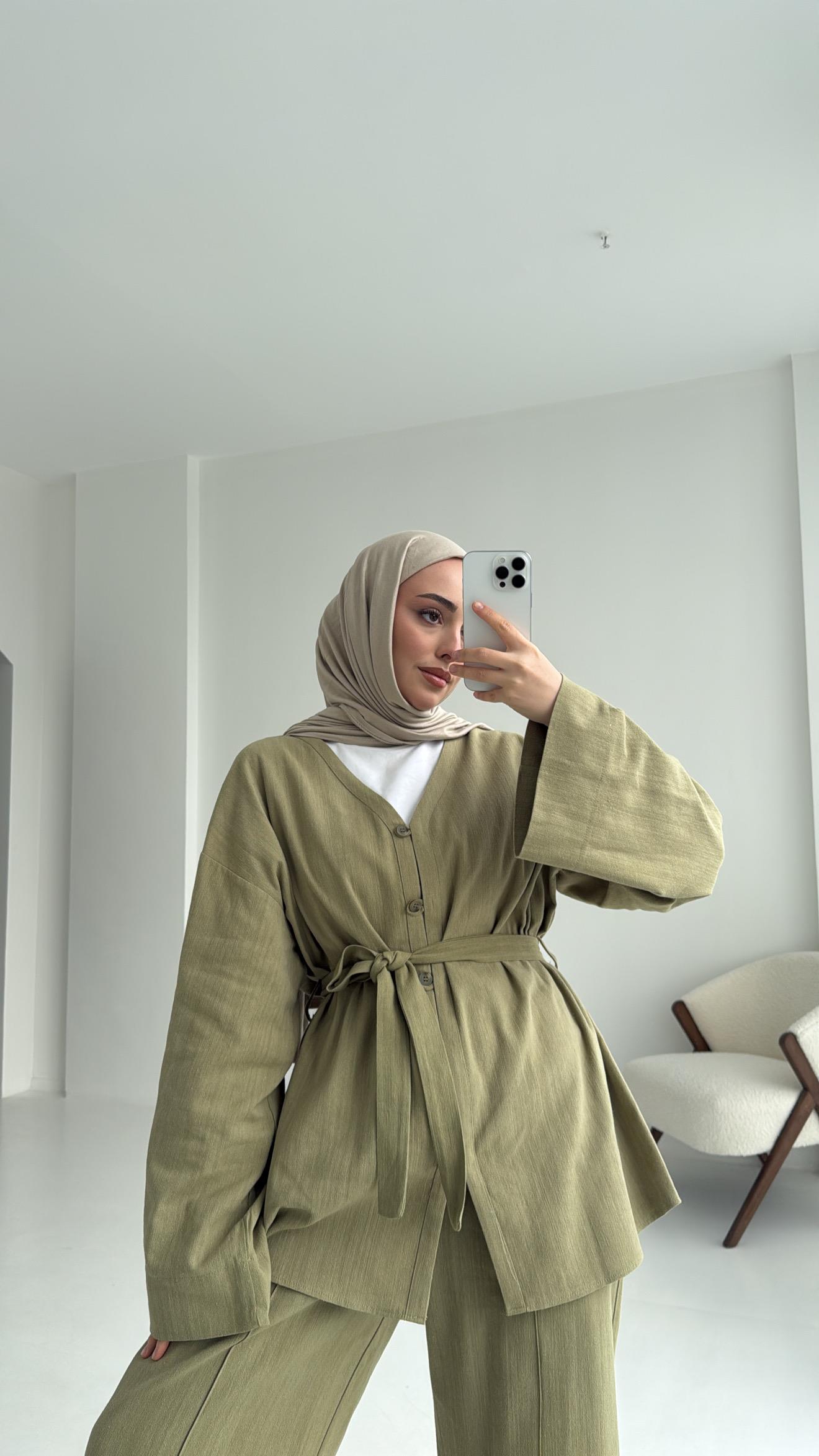 Bağcıklı Buluz Takım Çağla