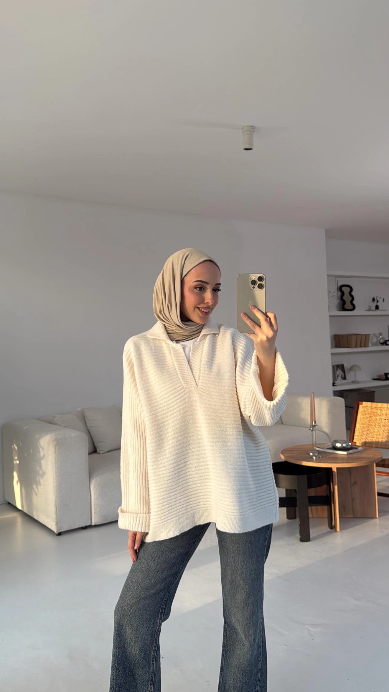 Premium Polo Yaka Kolu Katlamalı Yün Kazak Ekru