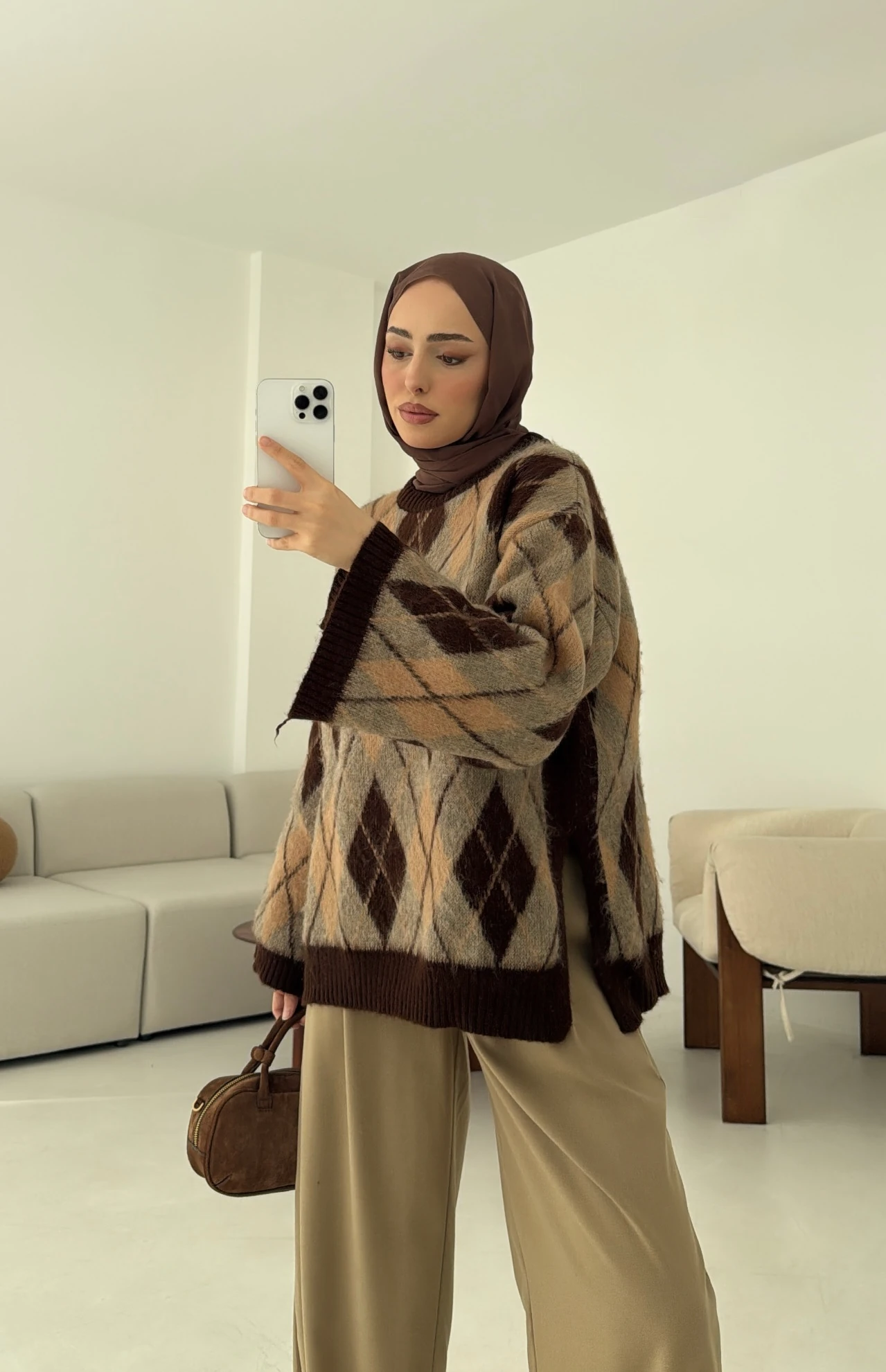 Kolu Yırtmaç Detay Tasarım Kazak Kahve