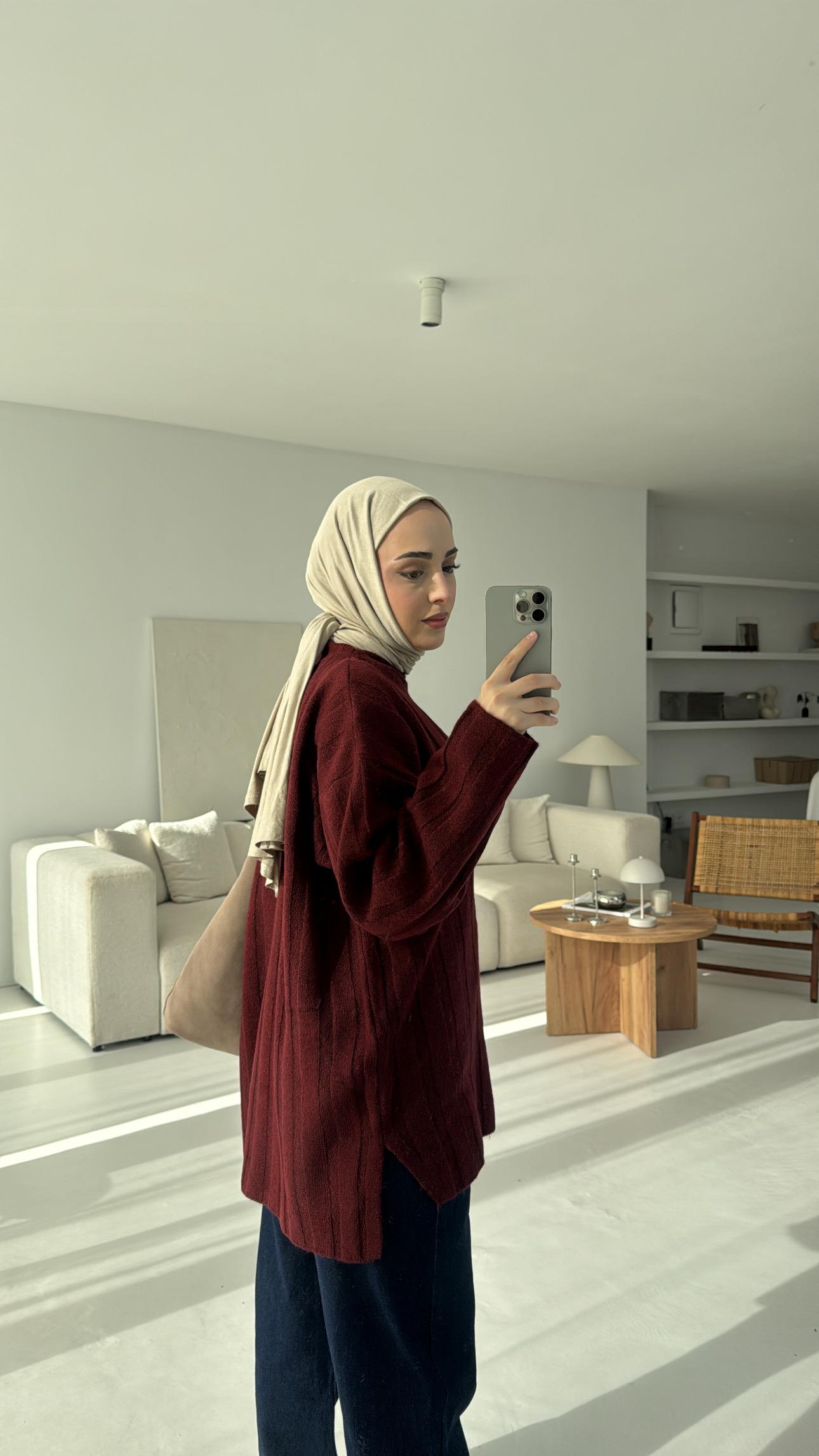 Yırtmaç Detaylı Triko Bordo