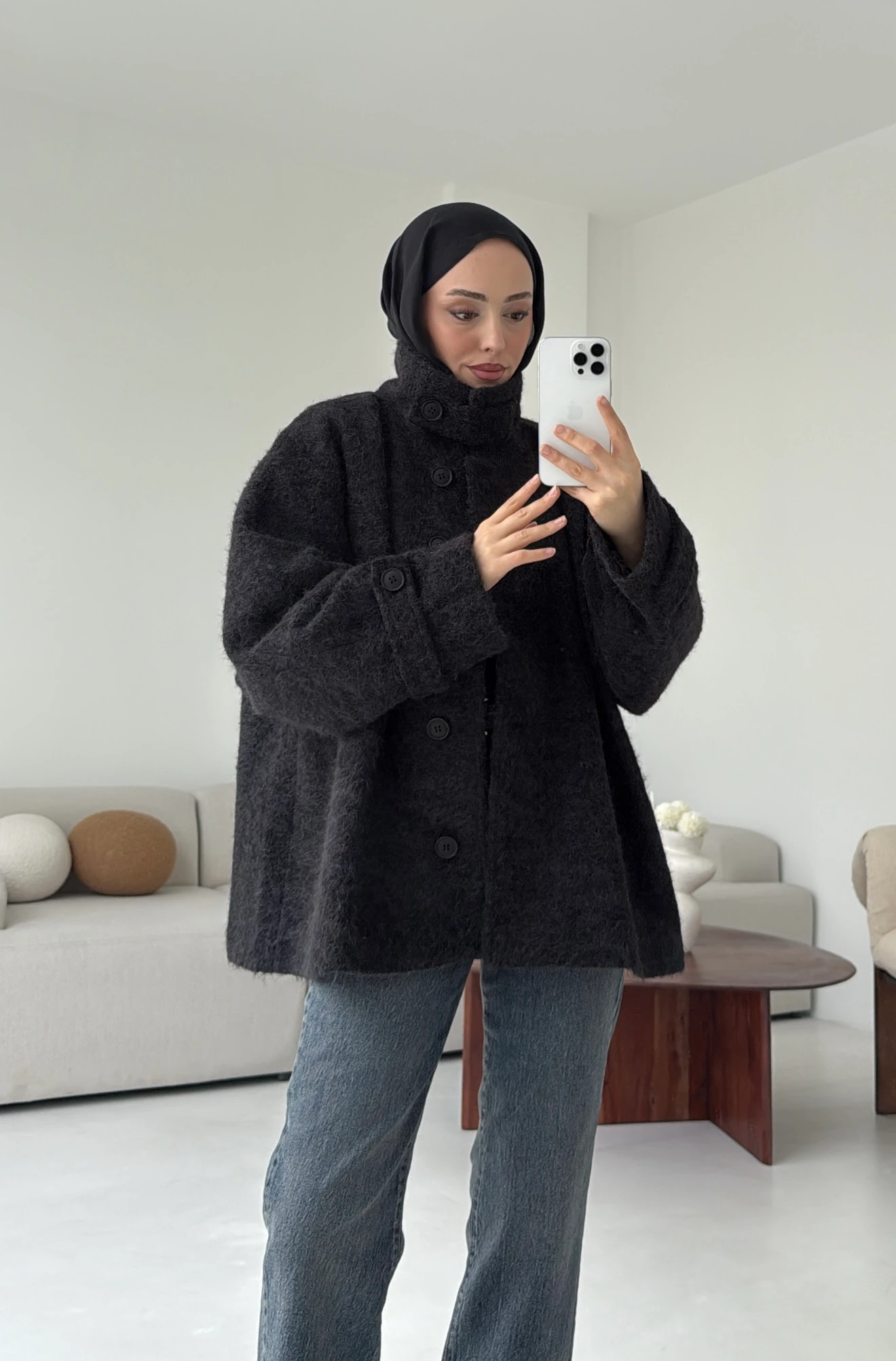 Boucle Yaka Detay Kaban Siyah