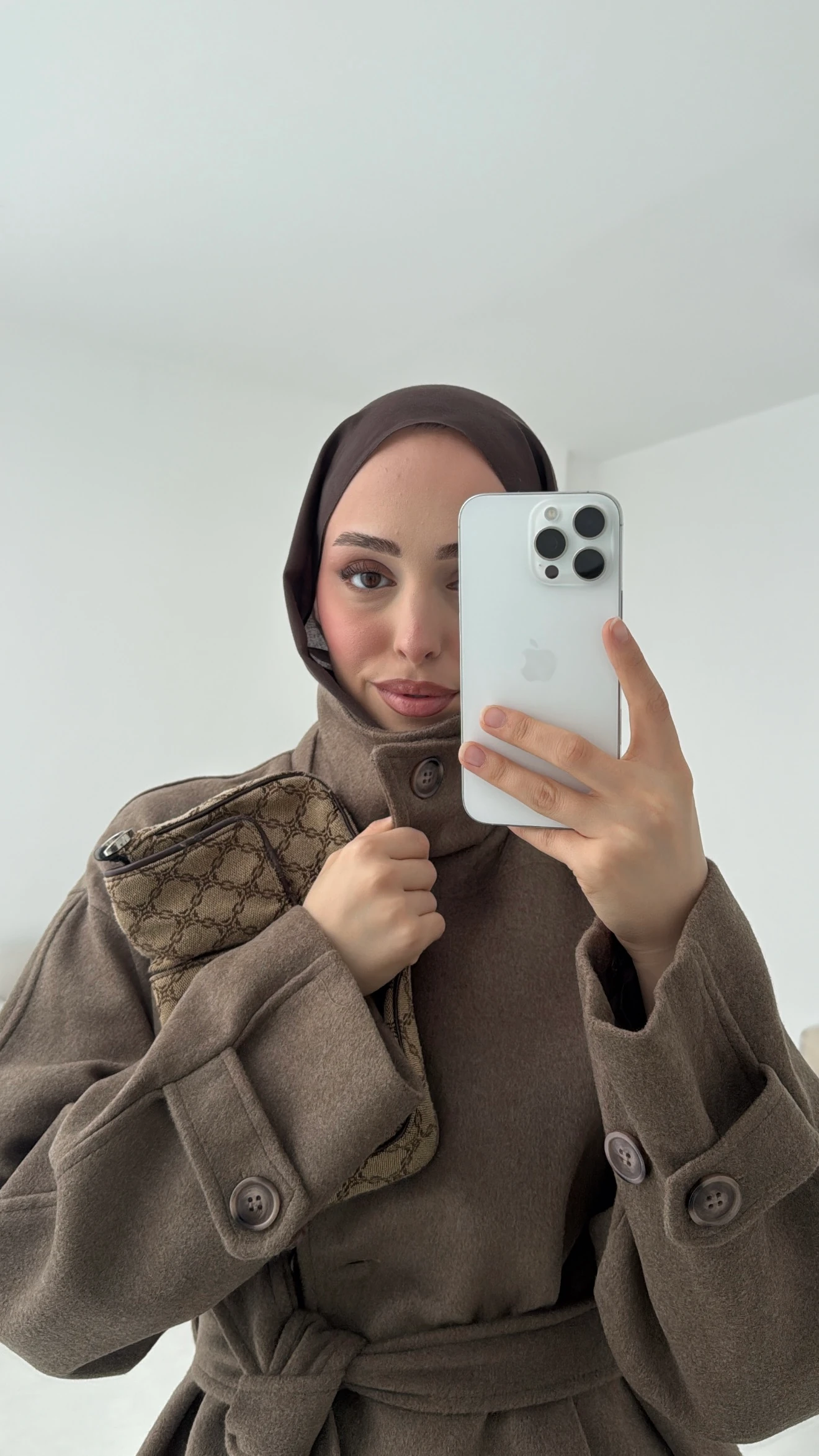 Sütlü Kahve Orta Boy Kaşe Kaban