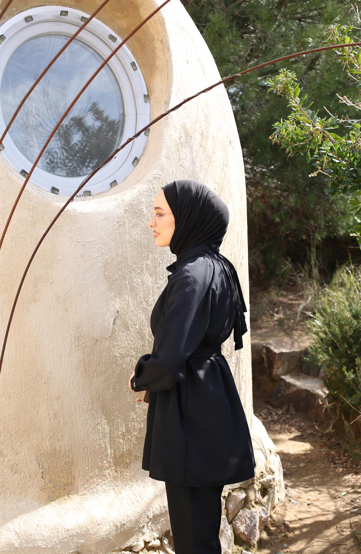 Siyah Seyyar Kemerli Takım