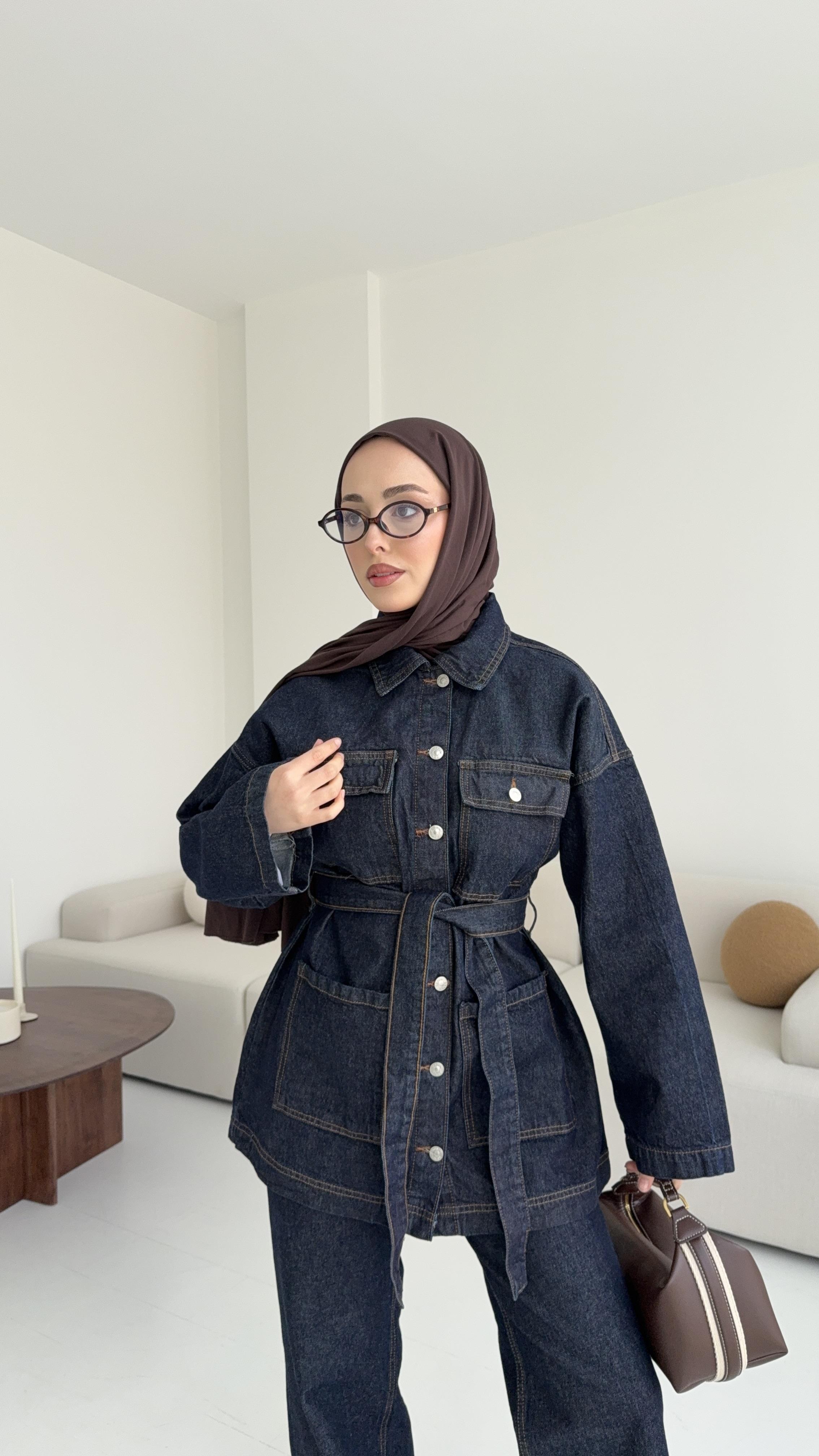 Seyyar Kemerli Denim Takım