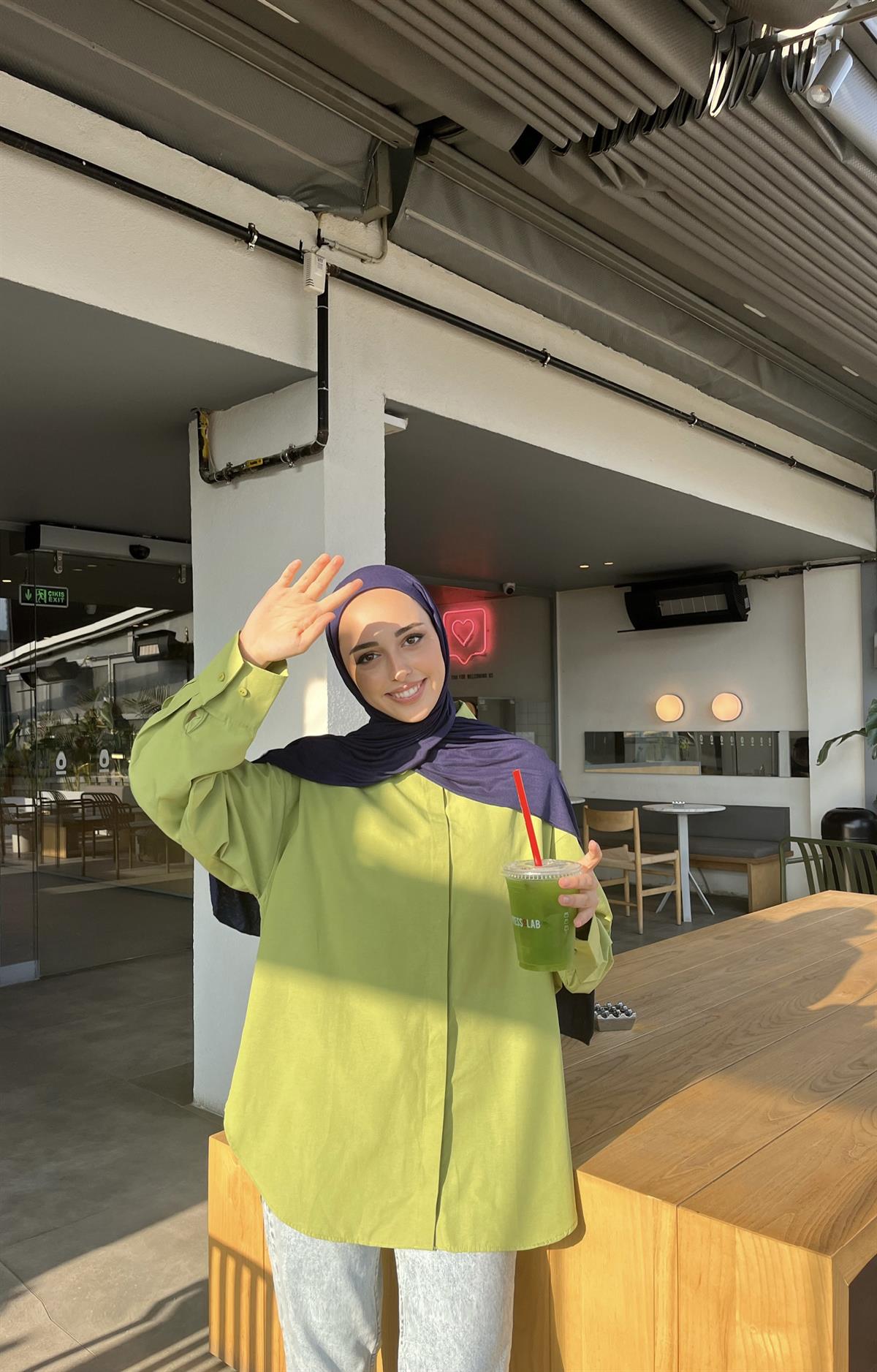 Basıc Yeşil  Gömlek