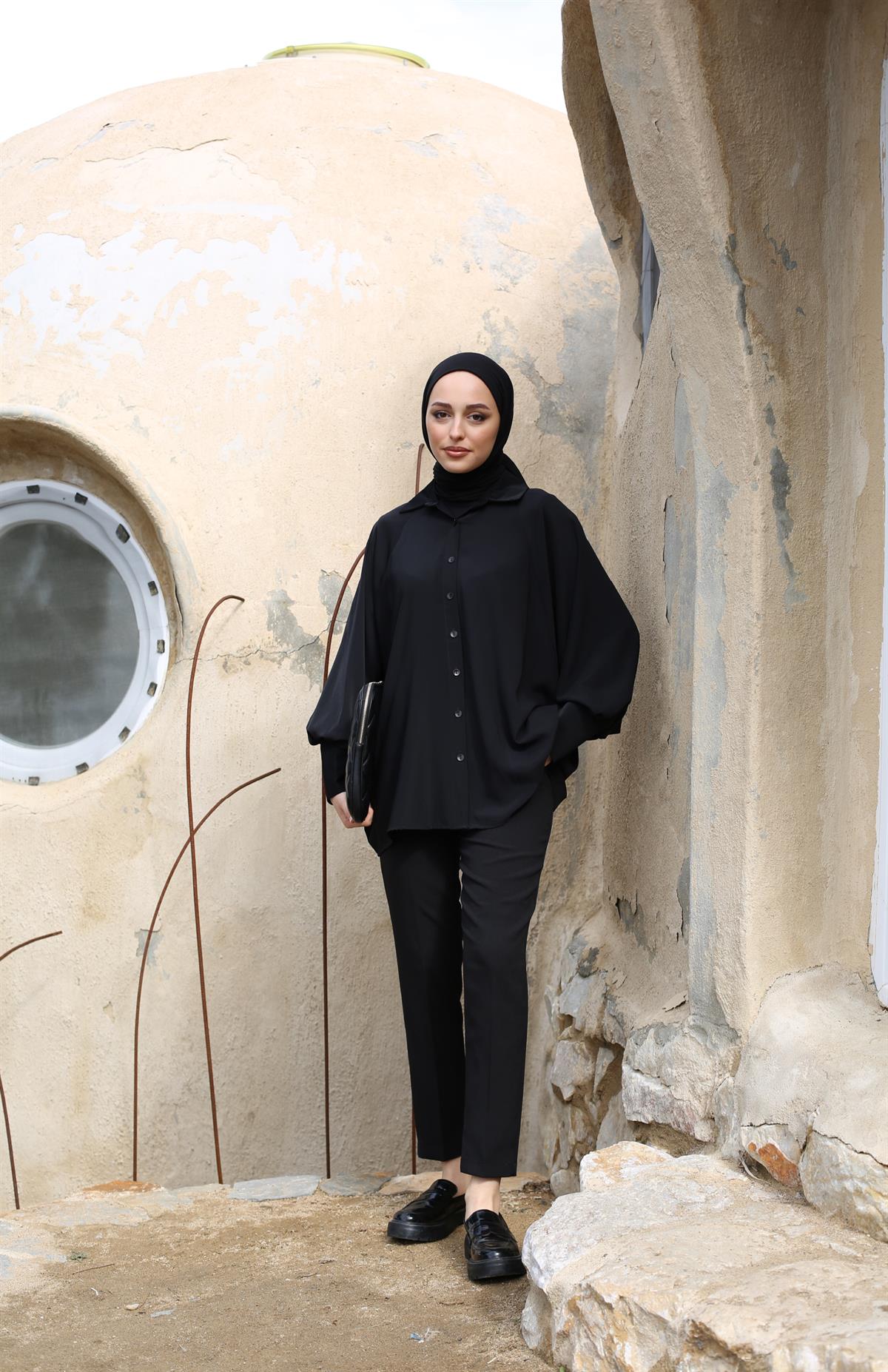 Yarasa Kol Siyah Tunik Gömlek