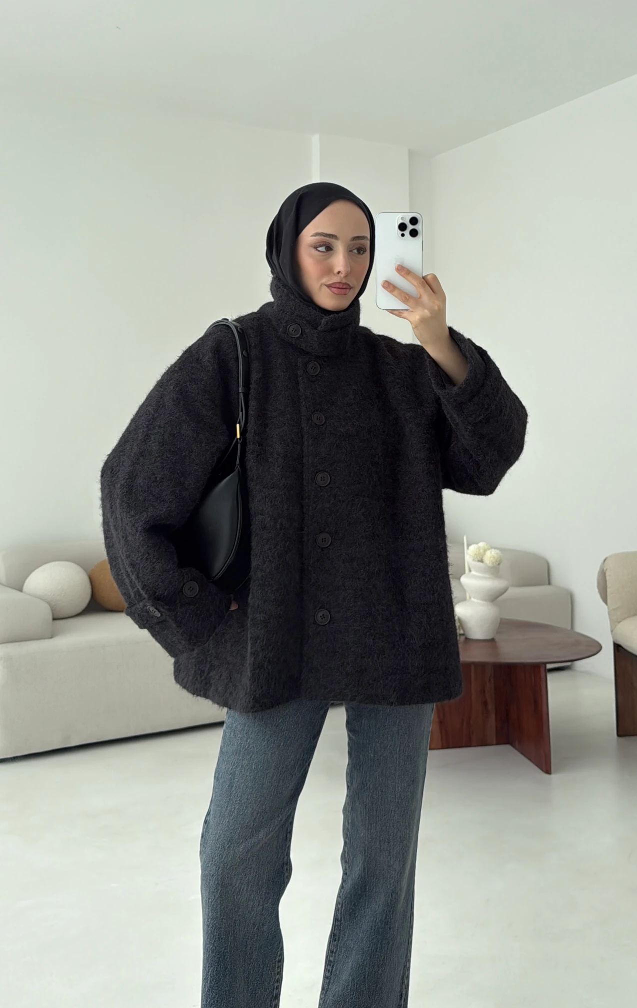 Boucle Yaka Detay Kaban Siyah