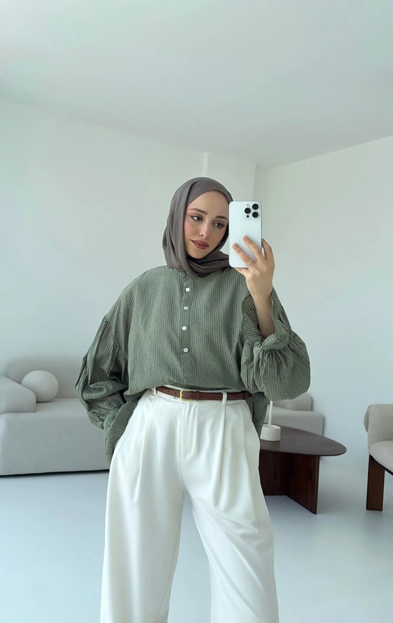 Premium Hakim Yaka Gömlek