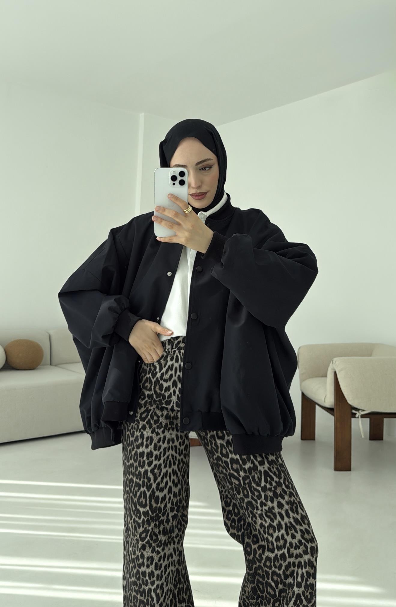 Overize Asimetrik Kesim Bomber Ceket Siyah