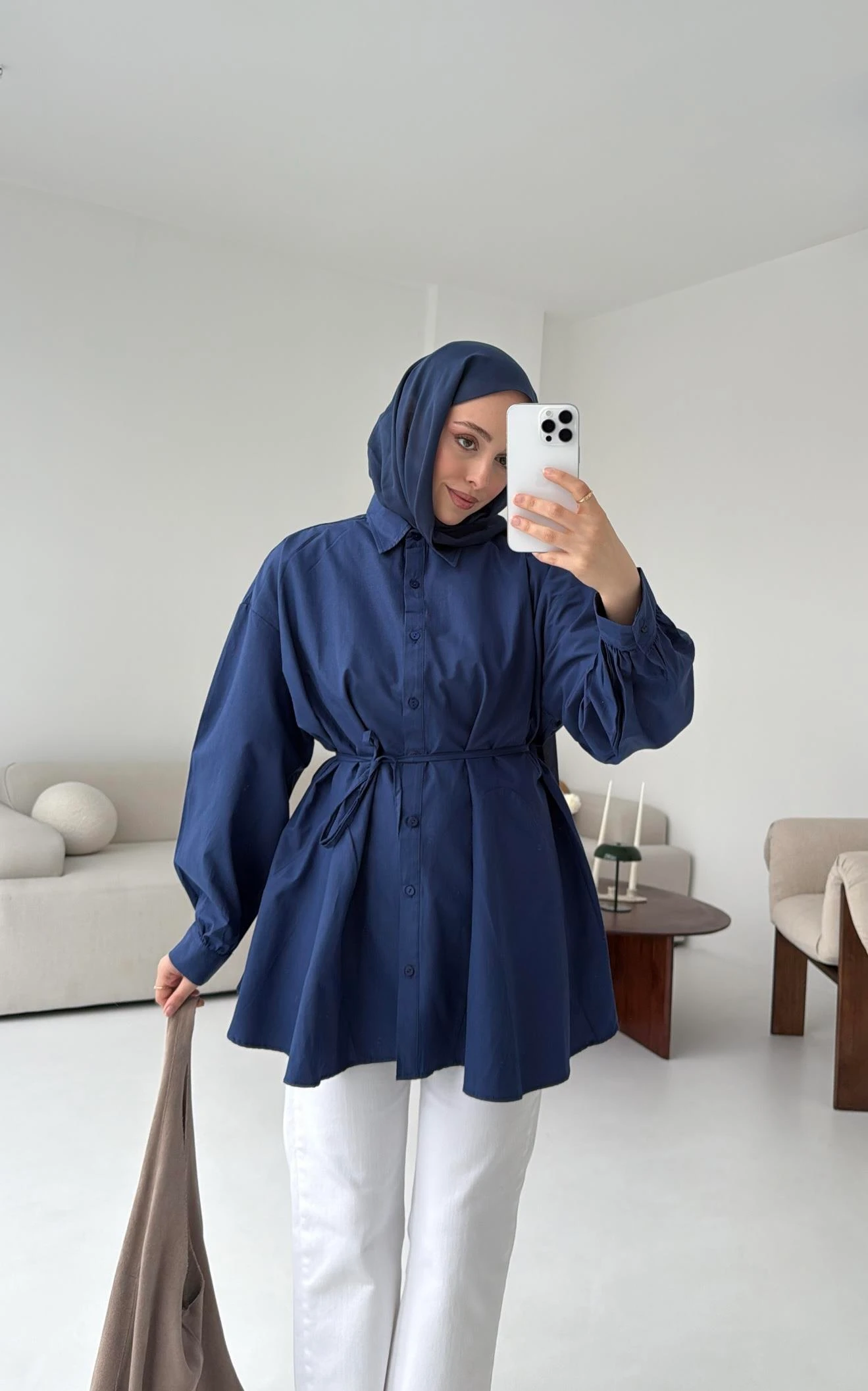 Volanlı Lacivert Gömlek