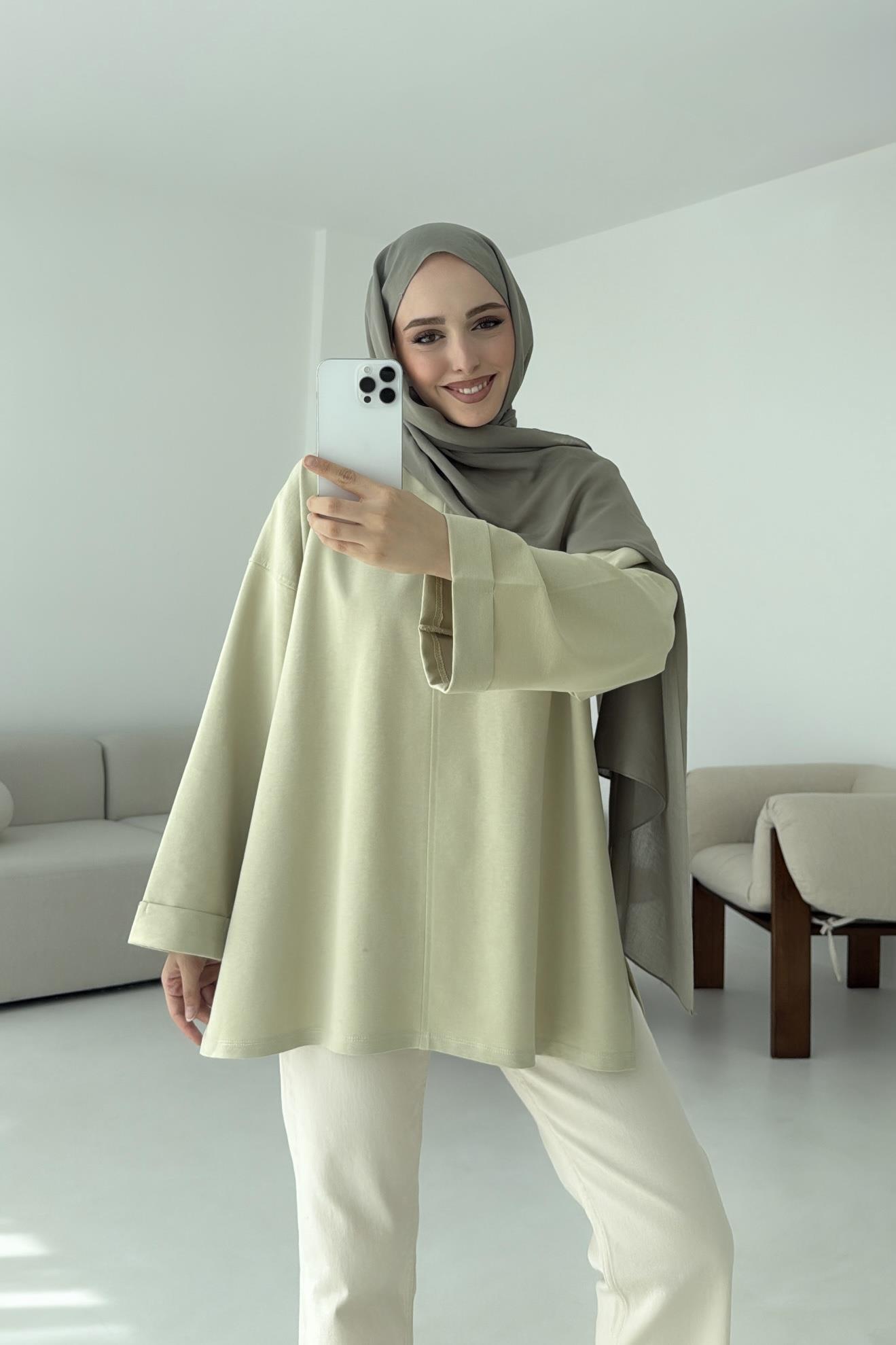 Bağlamalı Yanı Yırtmaç Detay Sweat Cagla
