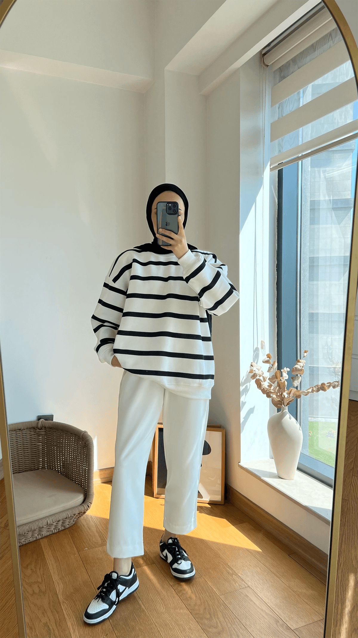 Çizgili Şardonlu Sweatshirt Siyah