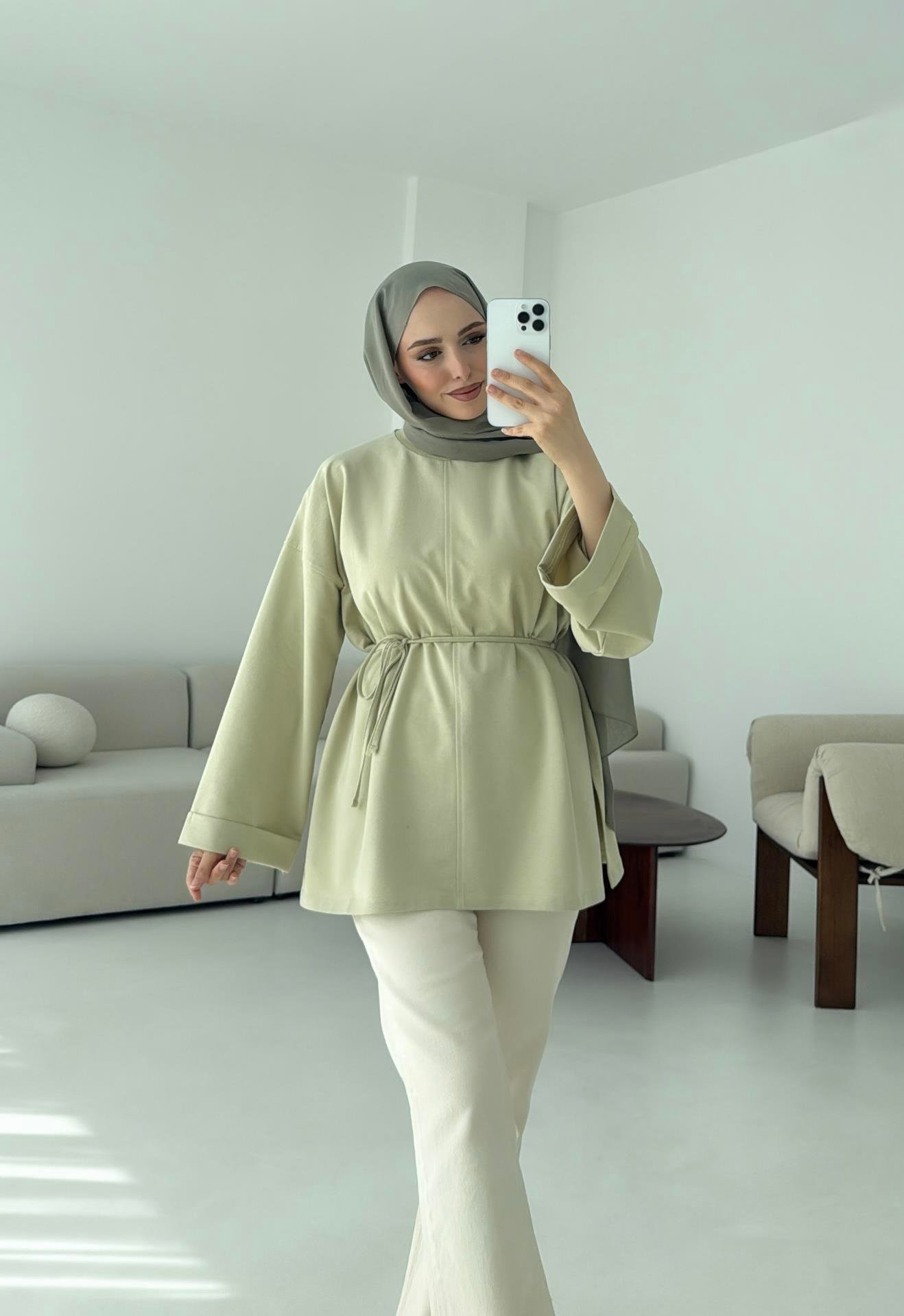 Bağlamalı Yanı Yırtmaç Detay Sweat Cagla