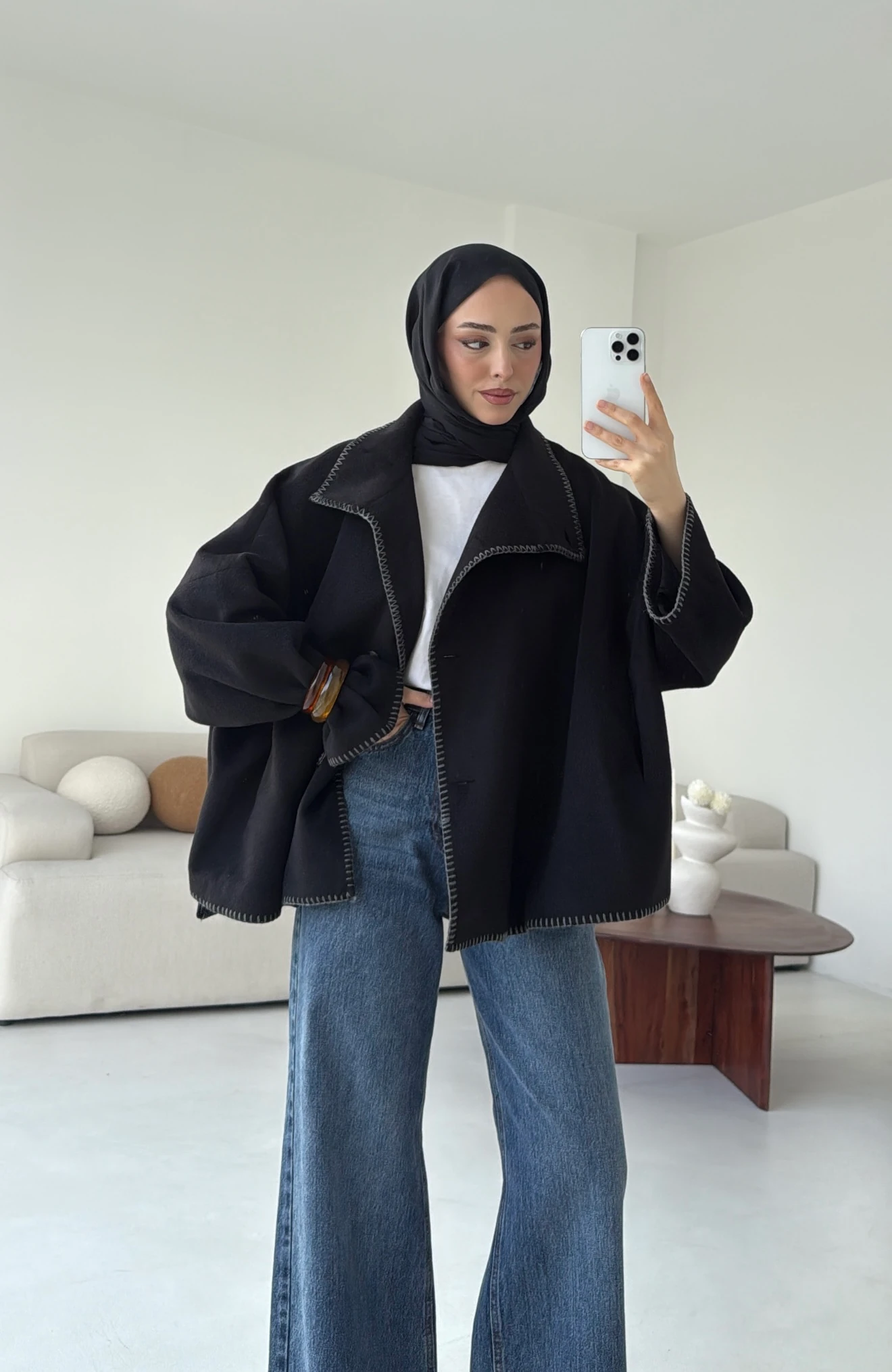 Nakış Detay Premium Kaban Siyah