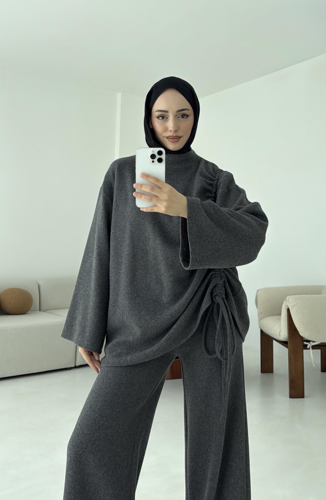 Bluzu Yandan Biyeli Takım Antrasit