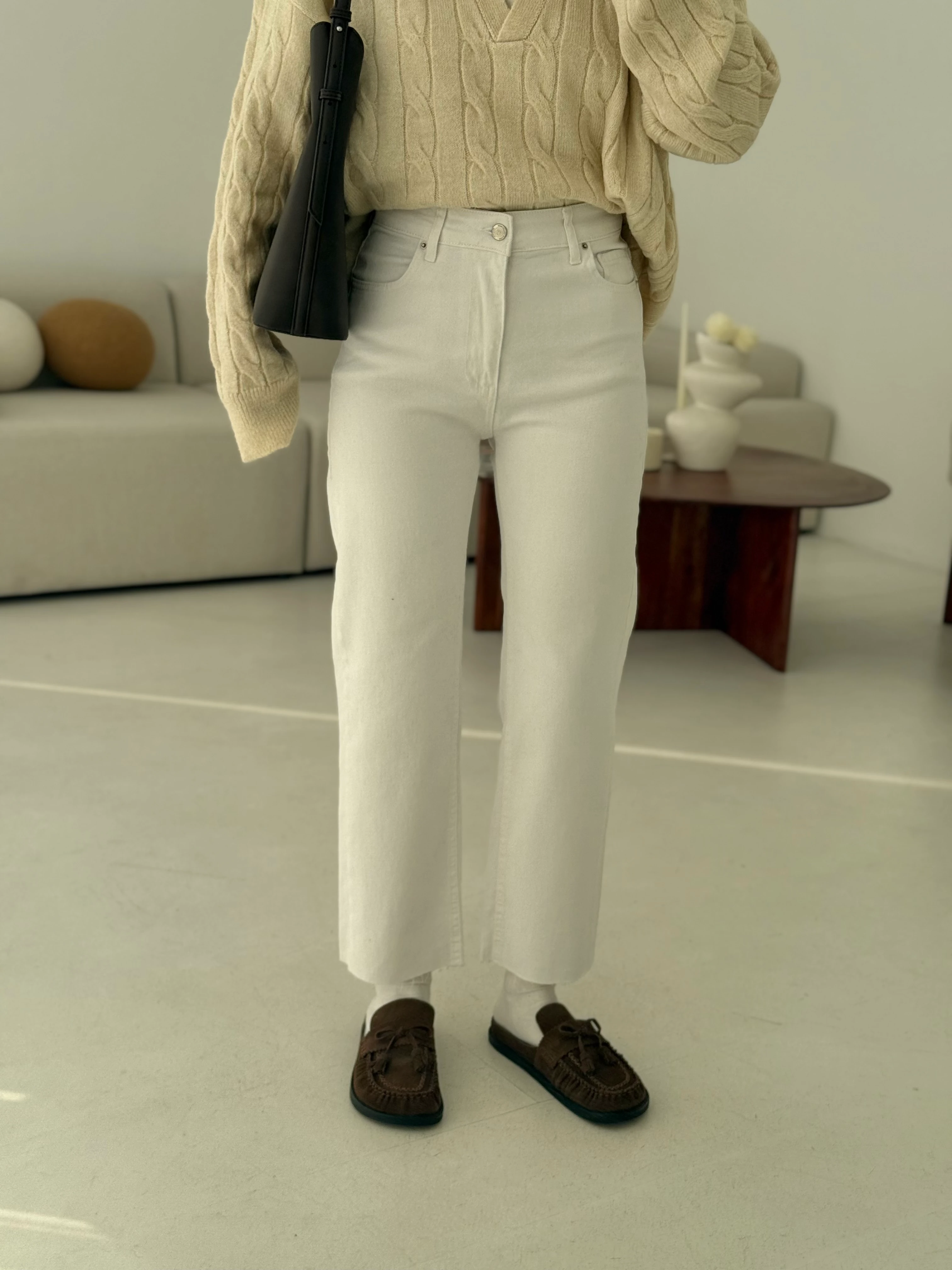 Premium Paçası Kesik Beyaz Jean 