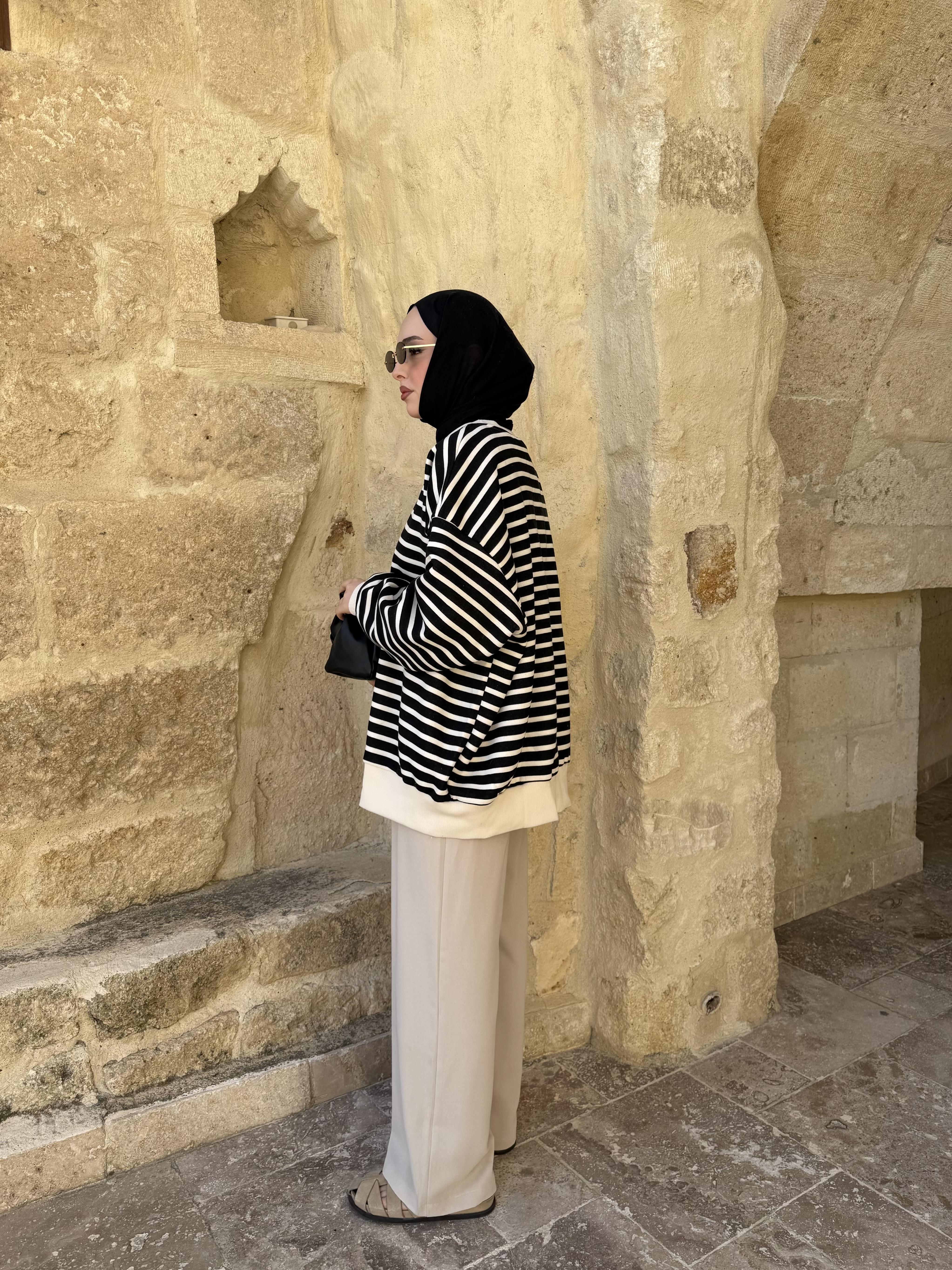Çizgili Oversize Sweatshirt Ekru