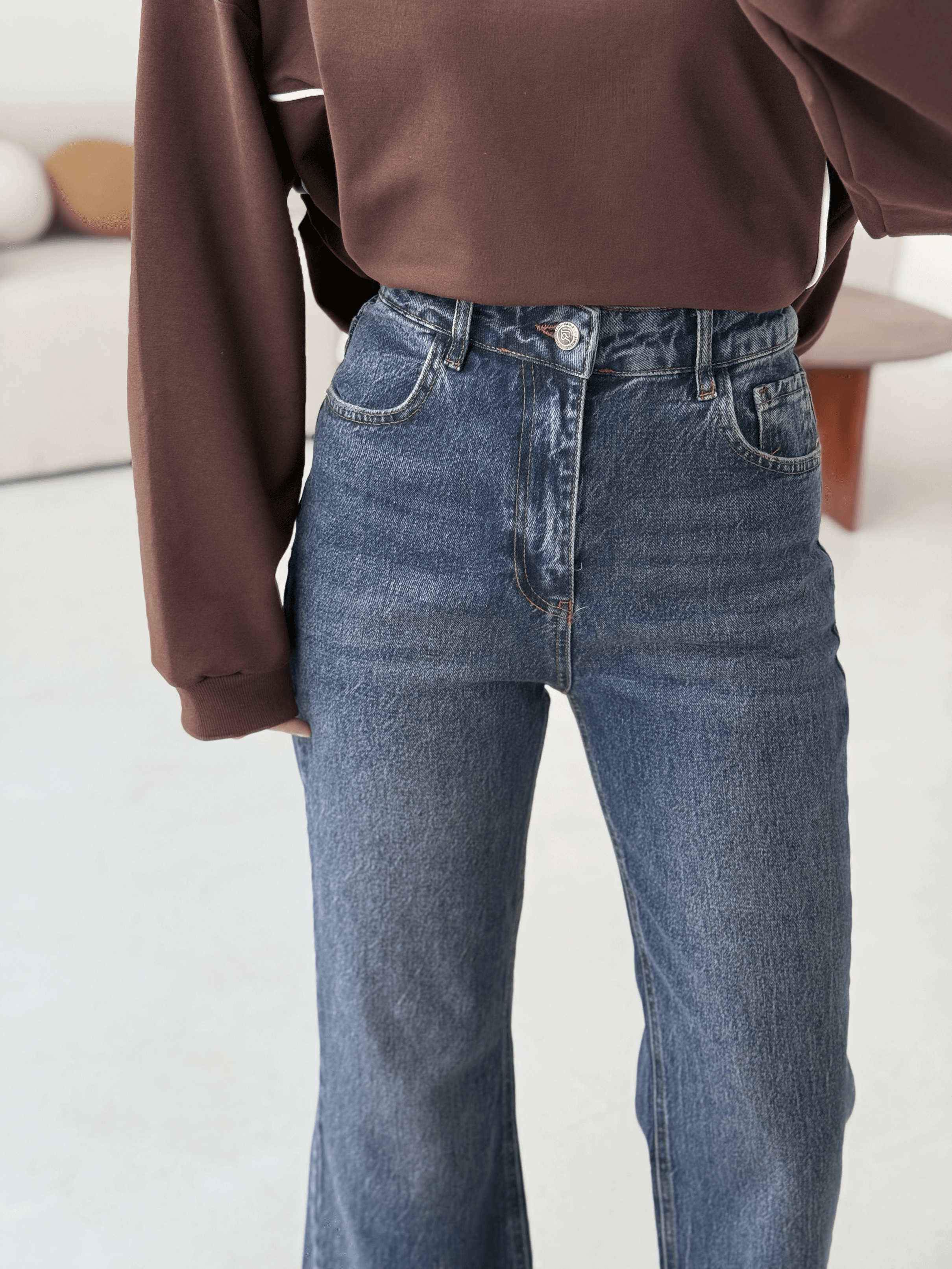 Premium Paçası Kesik Hafif İspanyol Jean R449