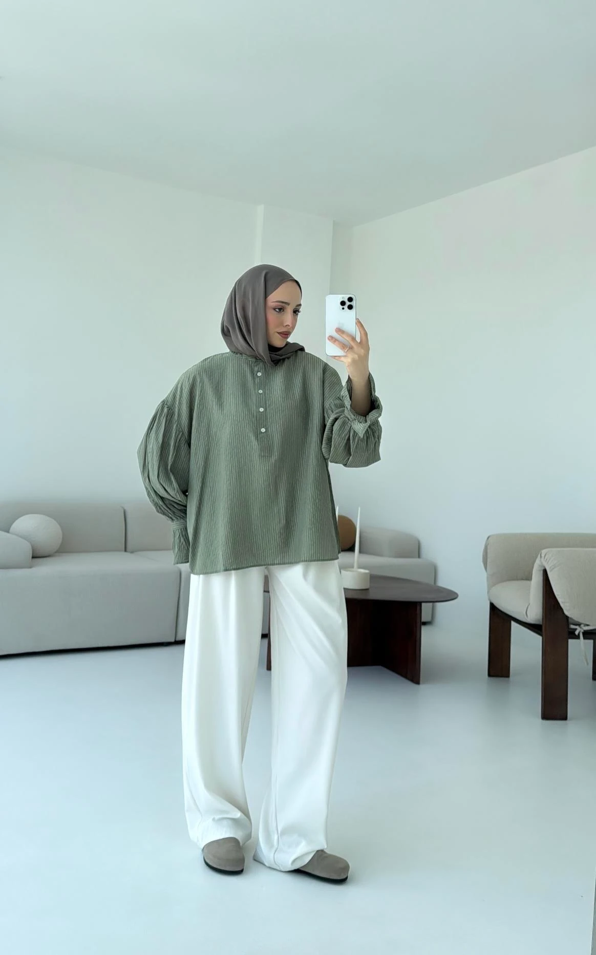 Premium Hakim Yaka Gömlek