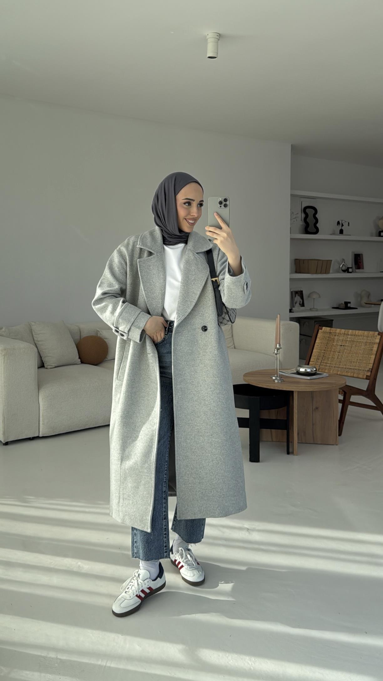 Uzun Gri  Kol  Detaylı Kaşe Kaban