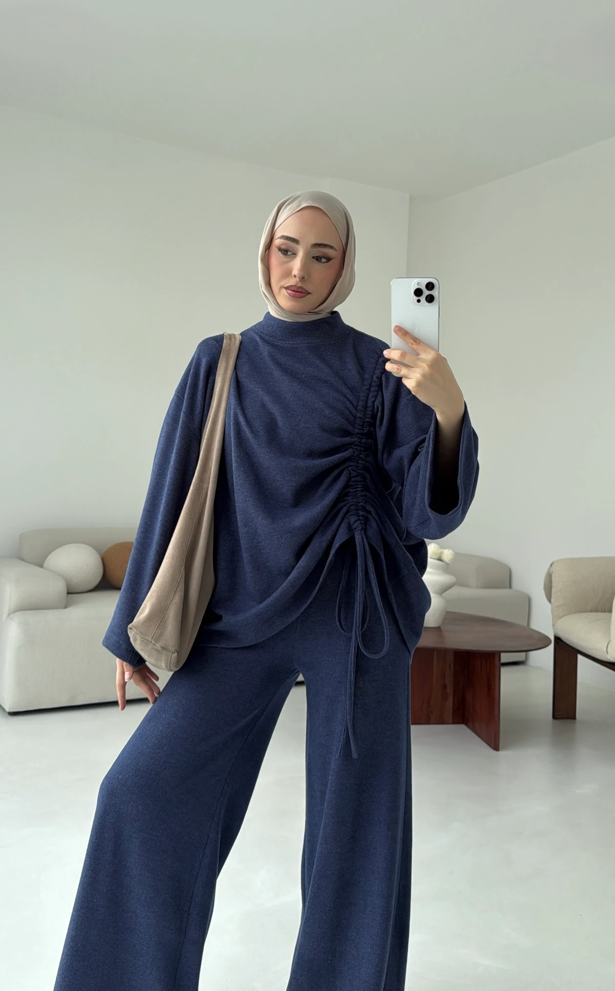 Büzgülü Takım Lacivert