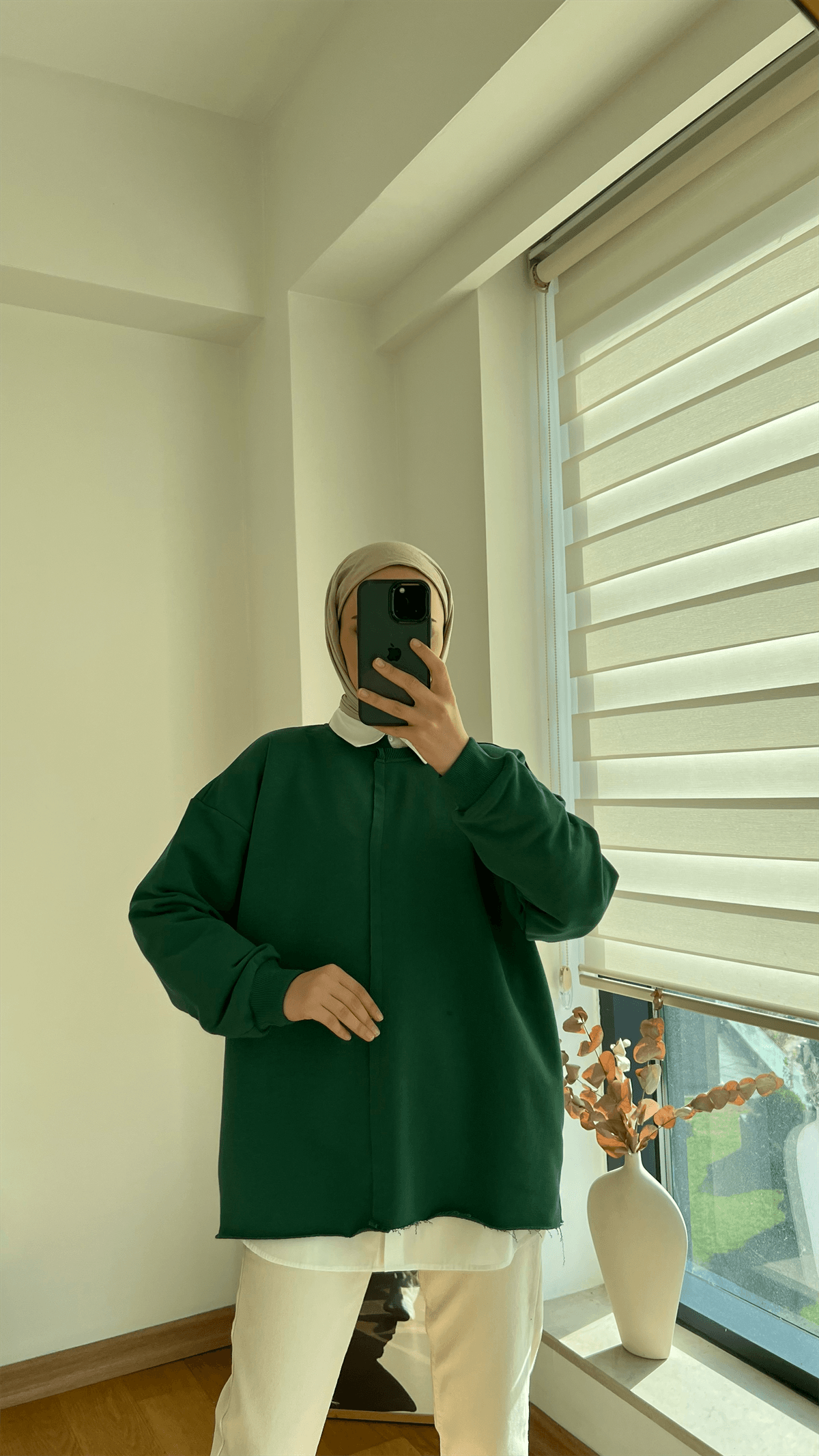Altı Kesik Detaylı Sweatshirt Yeşil