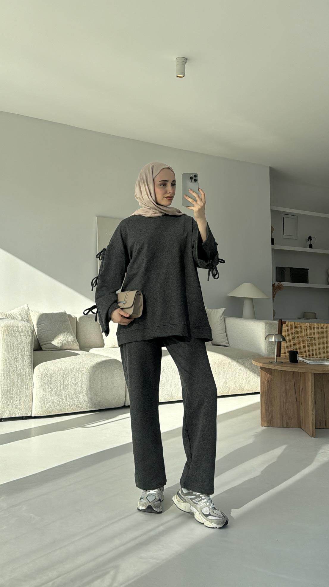 Kolları Detaylı Takım Koyu Gri