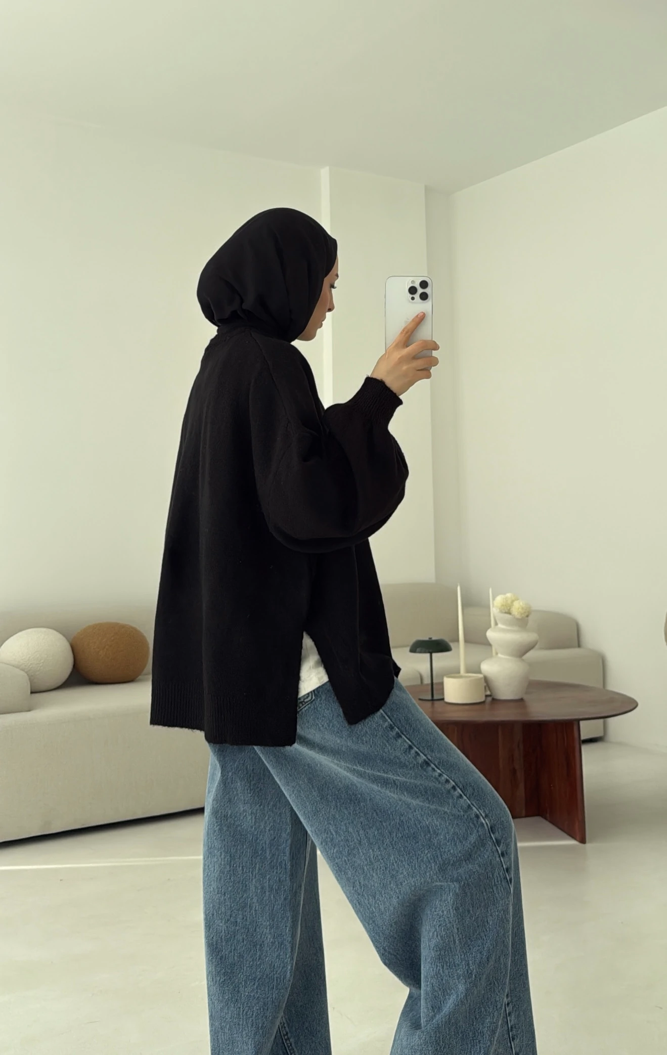 Yırtmaç Detay Balon Kol Kazak Siyah