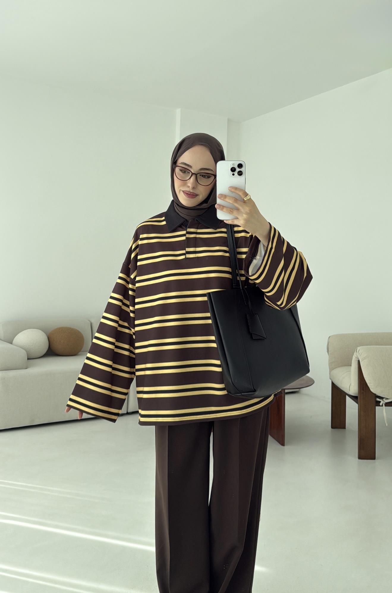Sarı Çizgili Polo Yaka Sweatshrt