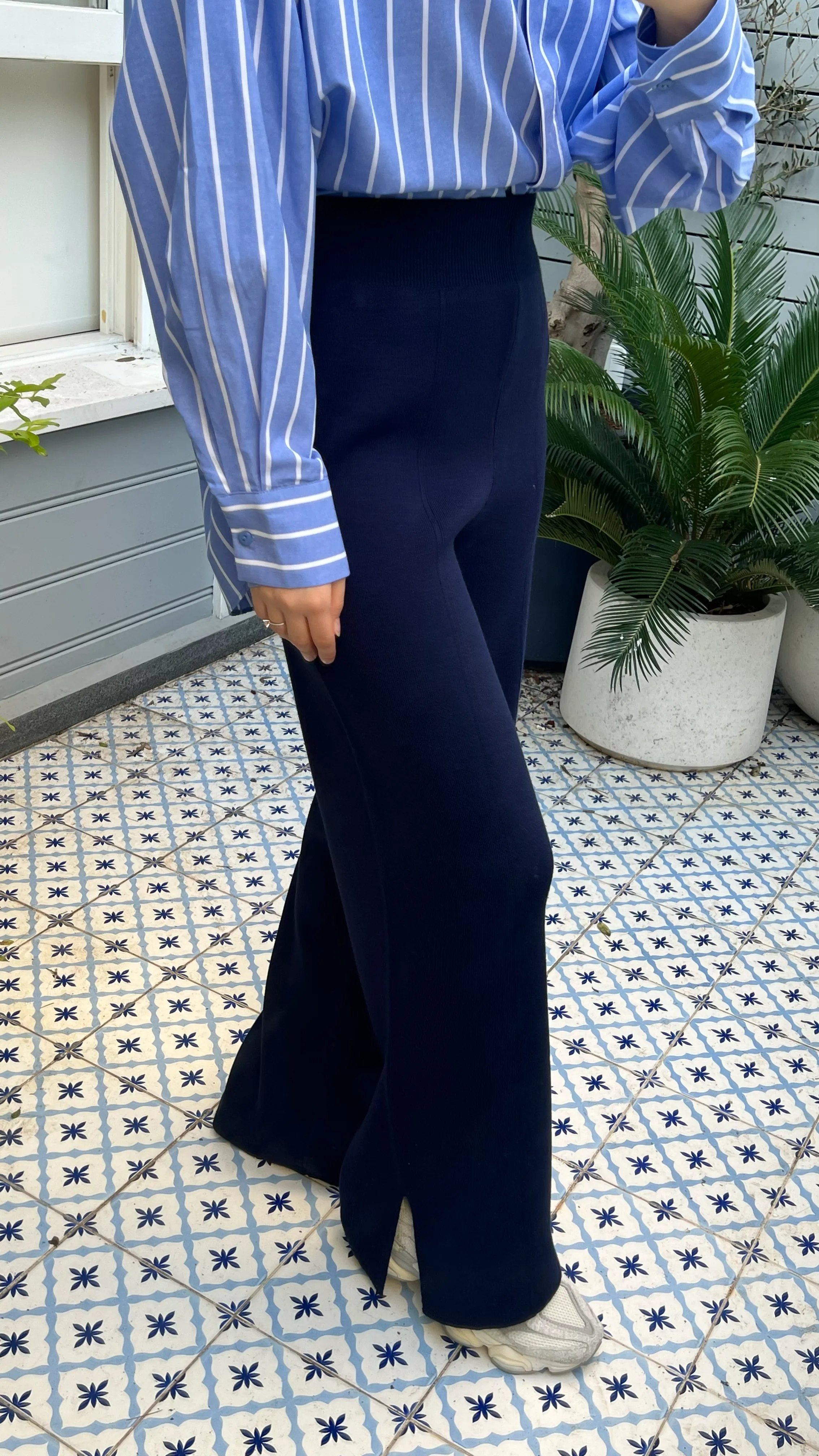 Yırtmaç Detaylı Triko Pantolon Lacivert