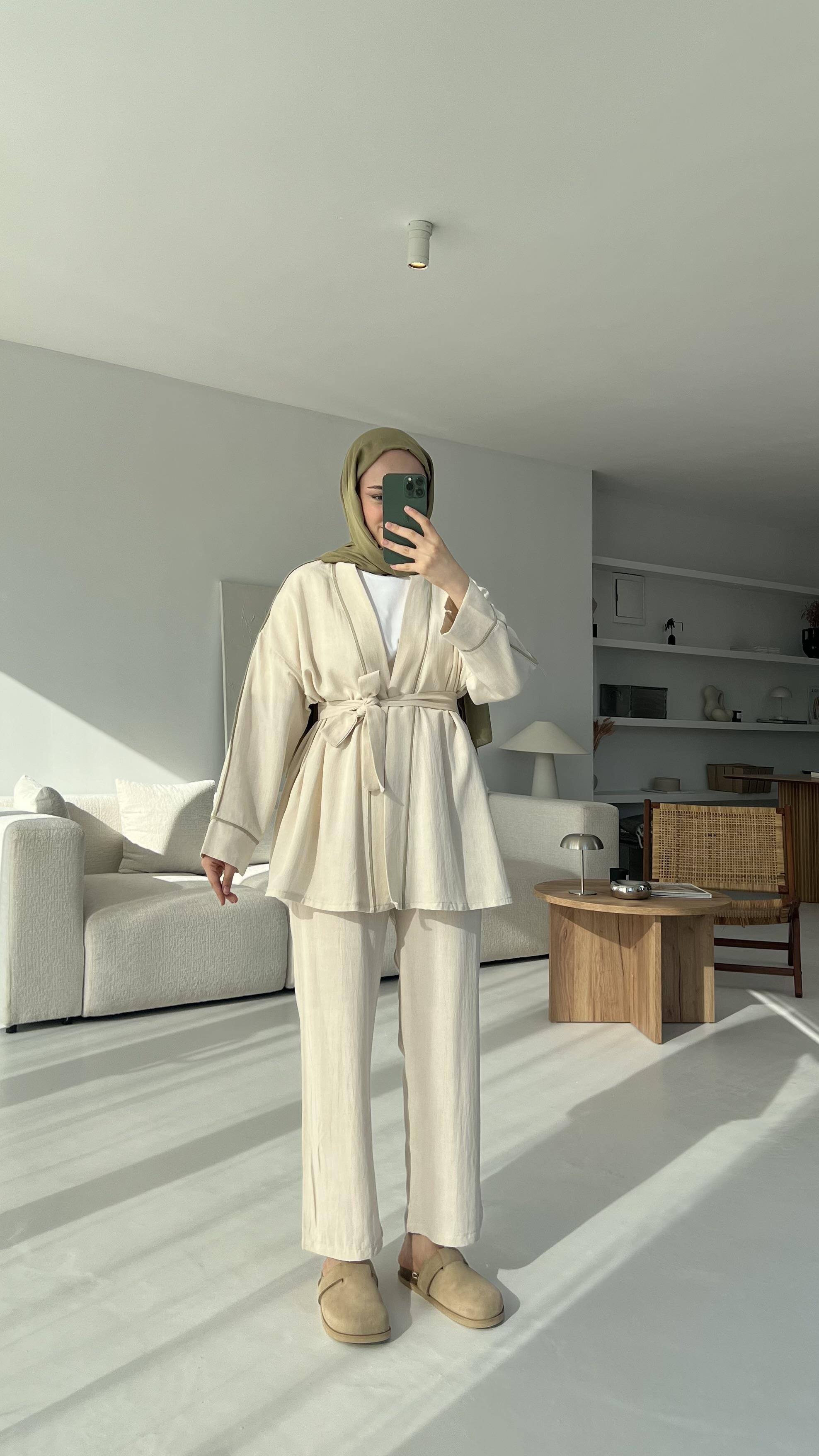 Ara Biyeli Keten Takım Bej