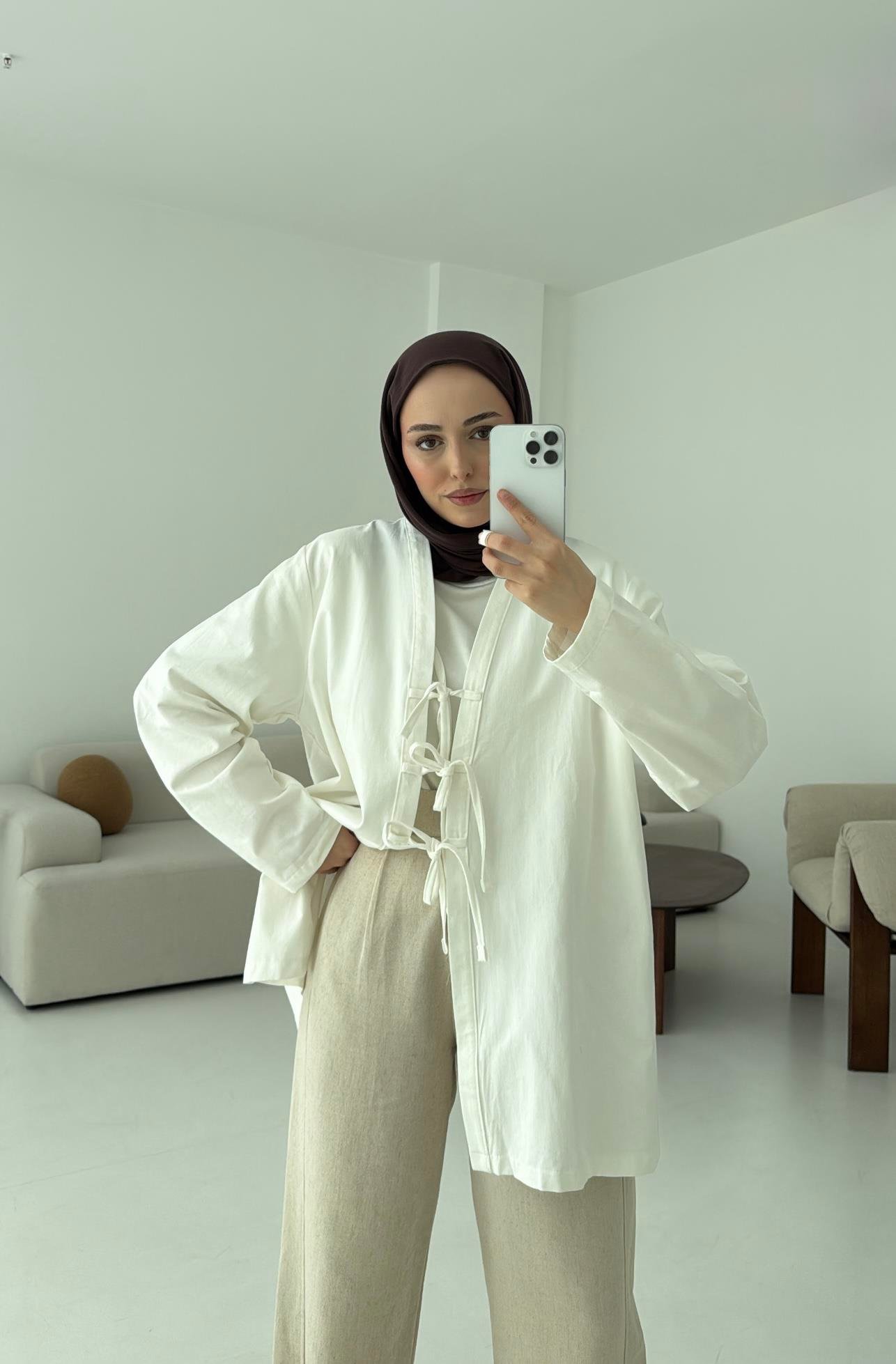 Üç Bağlamalı Kimono Beyaz