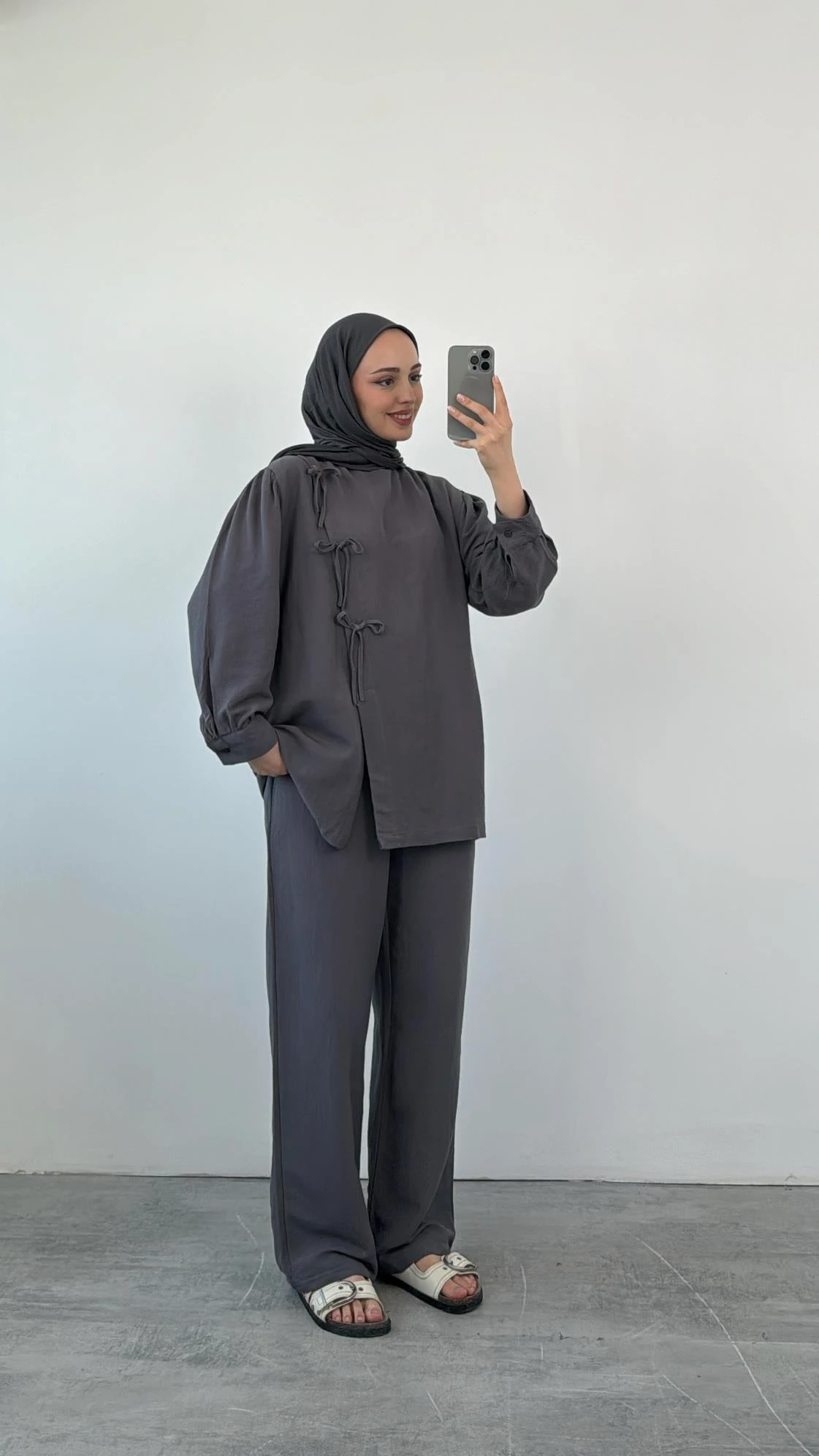 Hakim Yaka Gömlekli Takım Antrasit