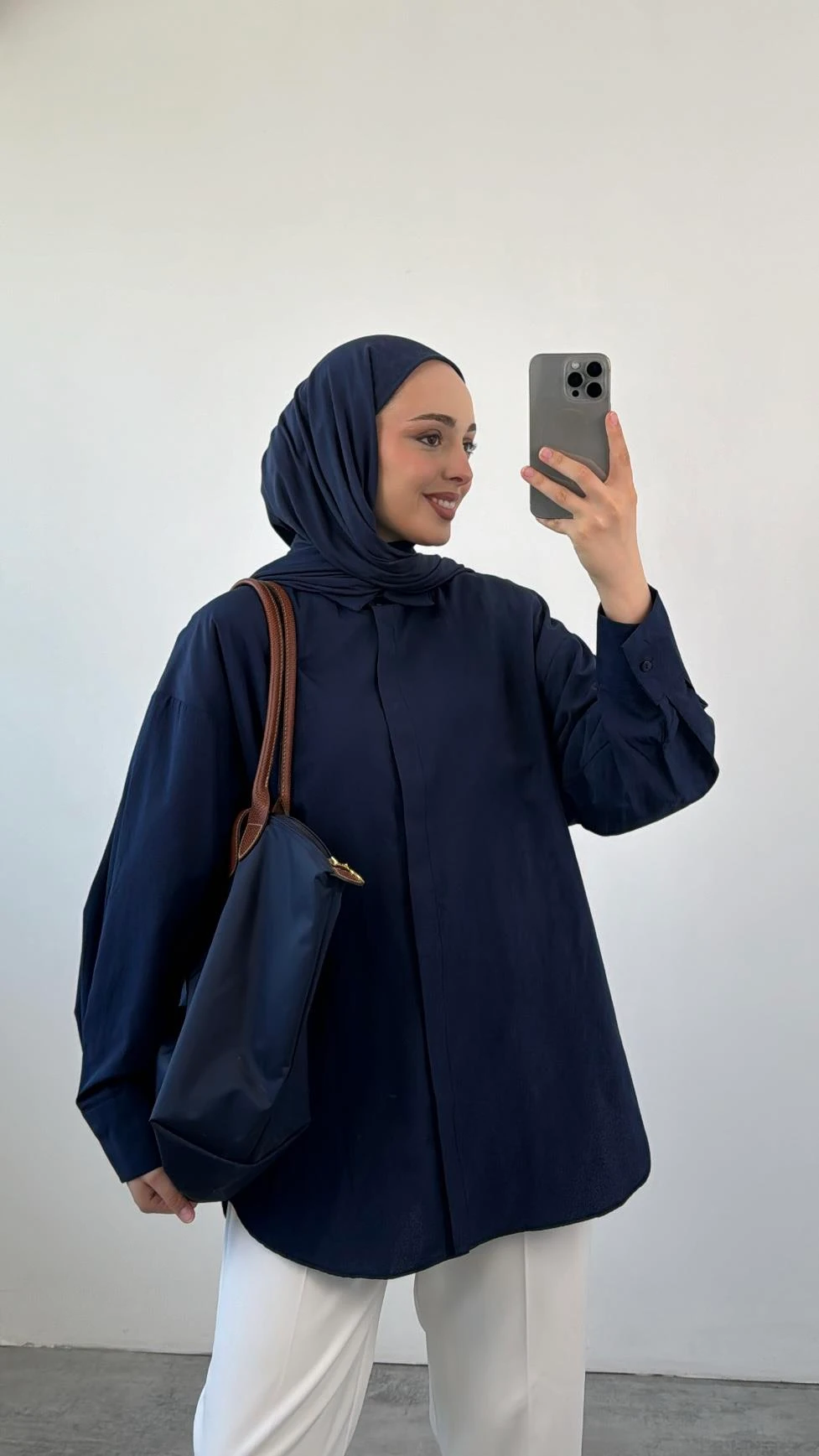 Basic Lacivert Gömlek