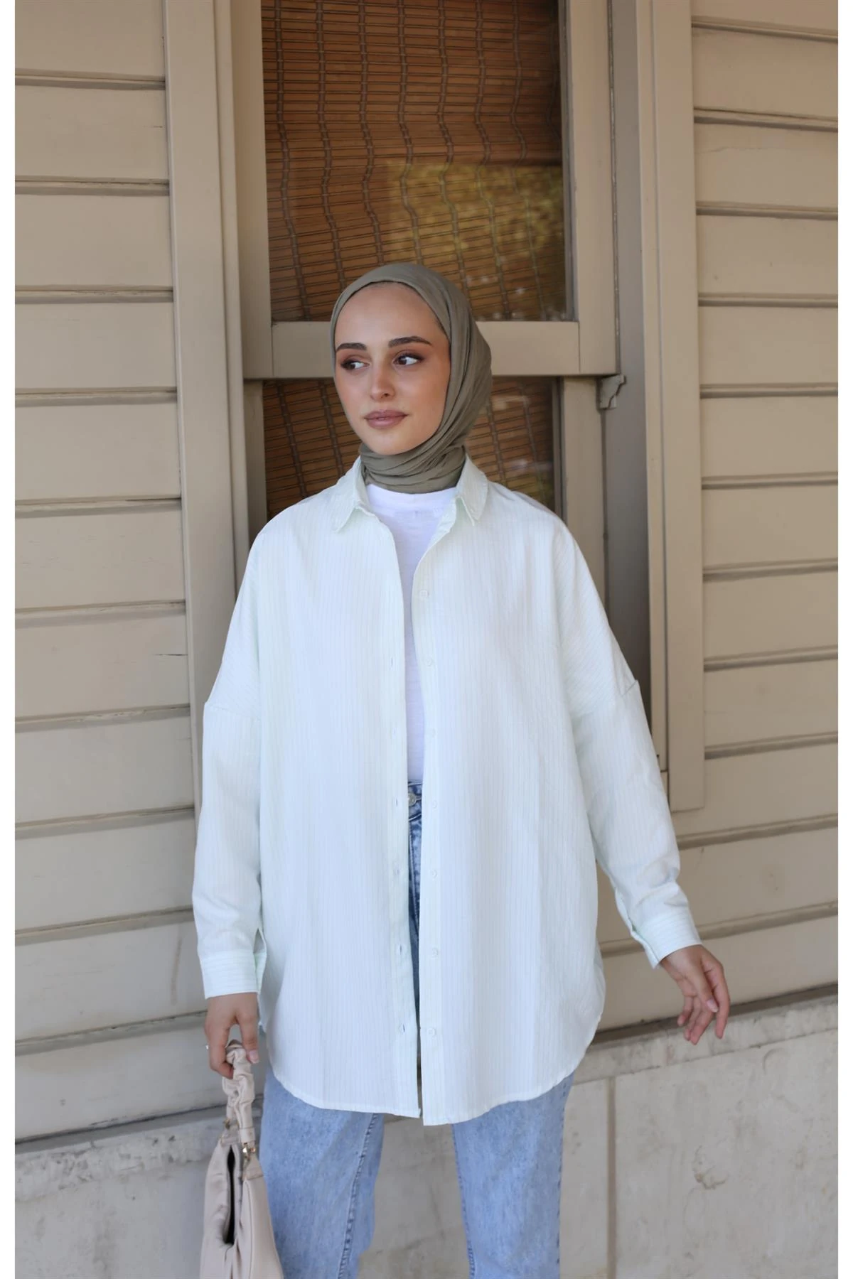 İnce Çizgili Haki Gömlek