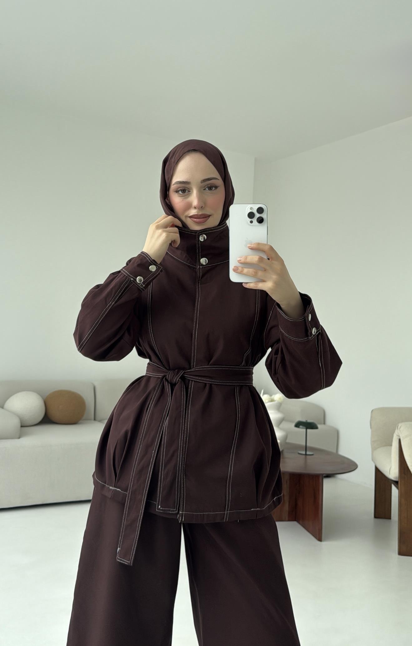 Kontrast Dikişli Gabardin Takım Kahve
