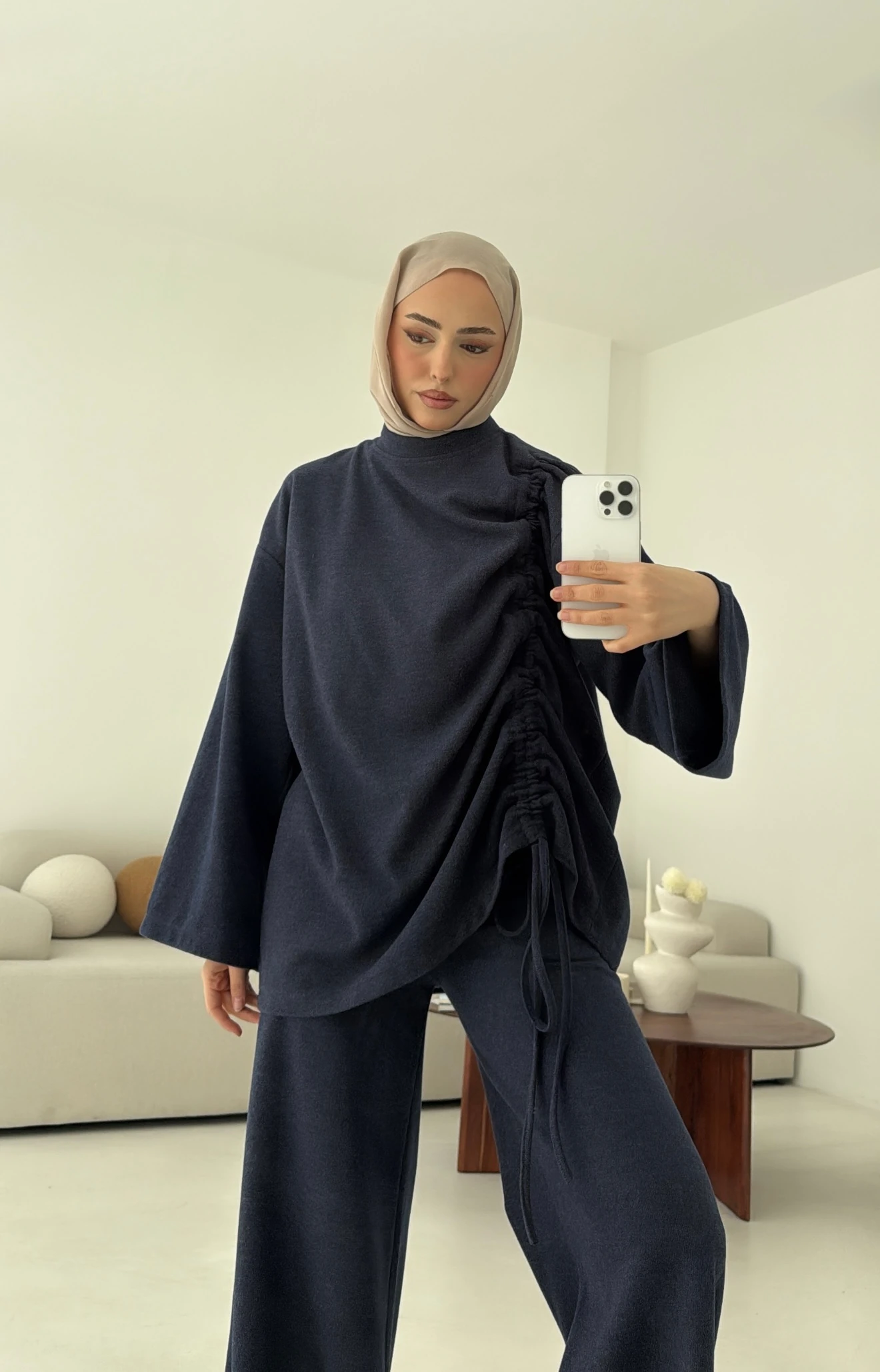 Bluzu Yandan Biyeli Takım Lacivert