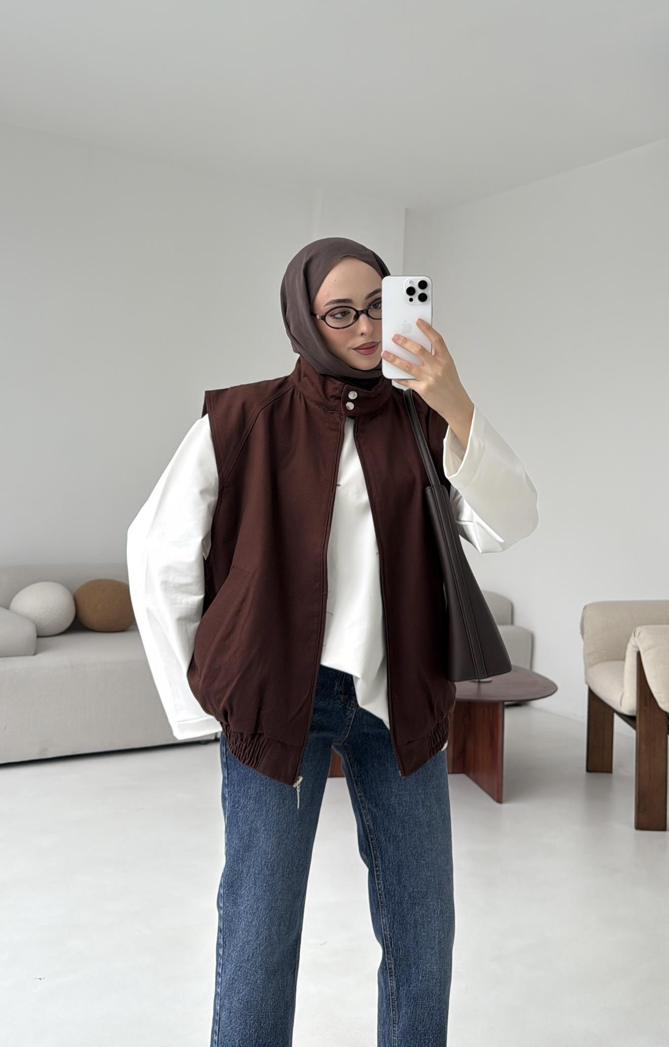 Dik Yaka Kahve Gabardin Yelek