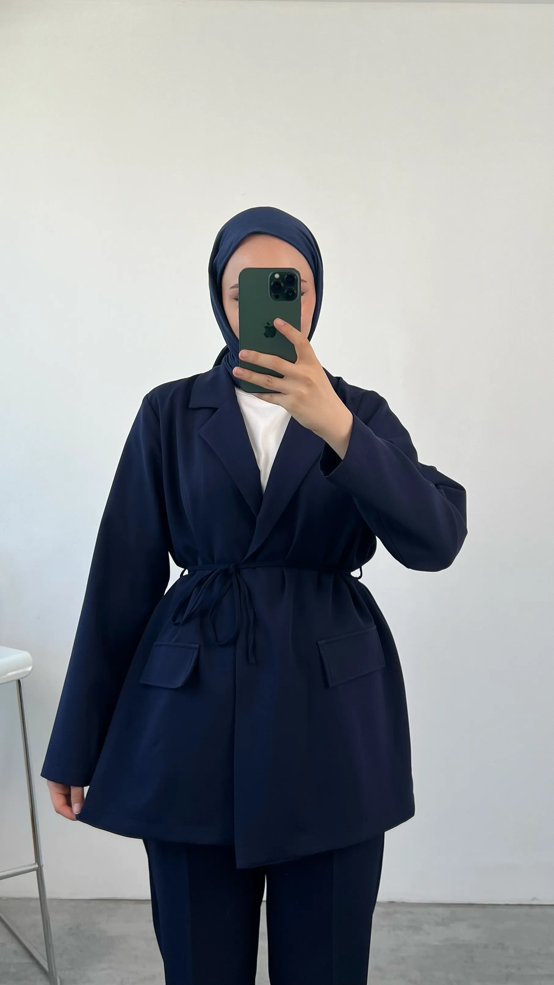 Beli Bağlamalı Ceketli Takım Lacivert