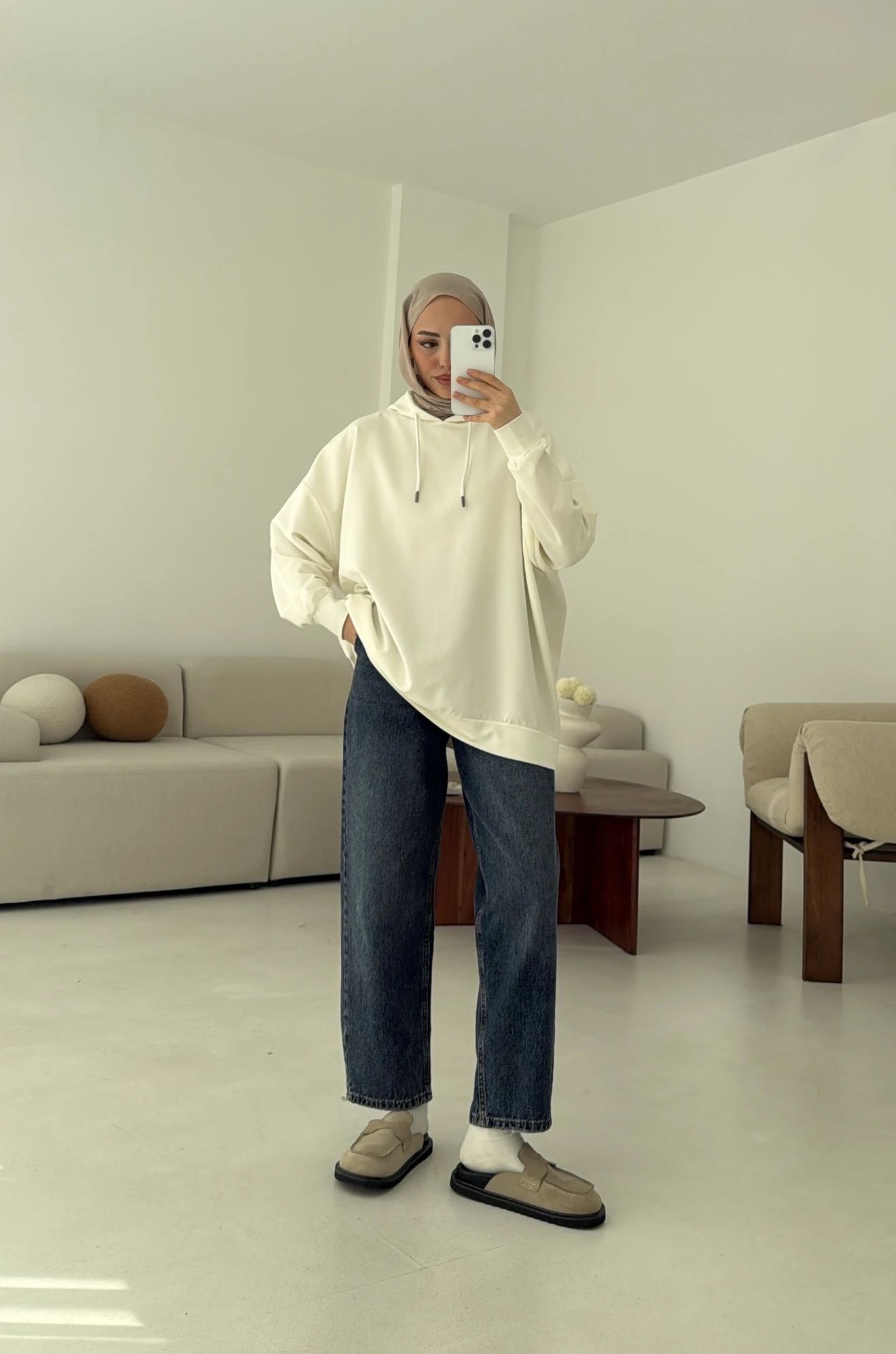 İki İplik Kapşonlu Sweat Beyaz