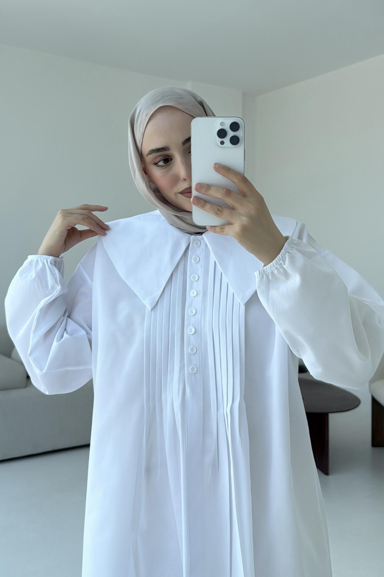 Yakalı Nervüllü Gömlek Beyaz