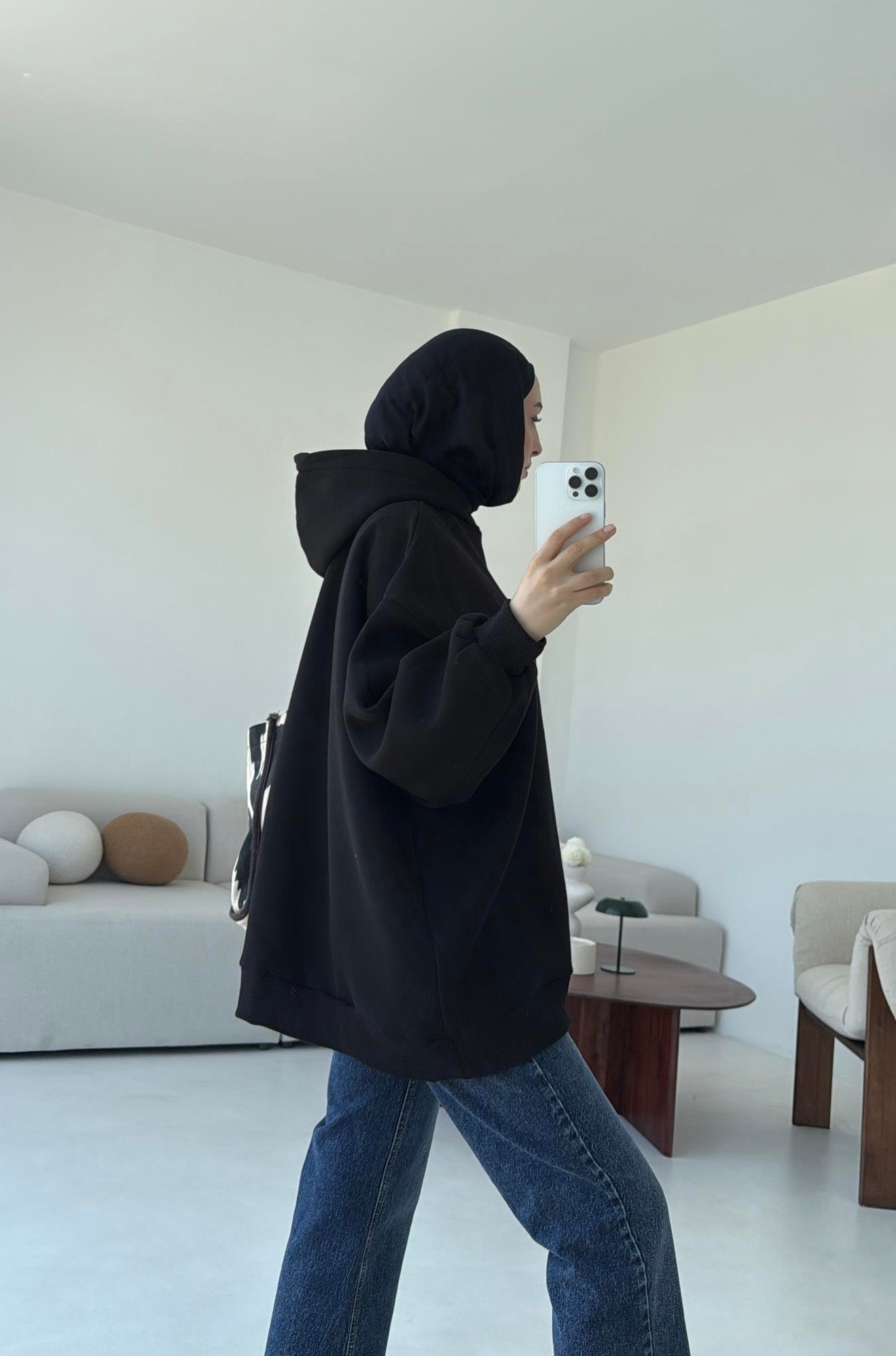 Kapüşonlu Oversize Şardonlu Sweatshirt Siyah