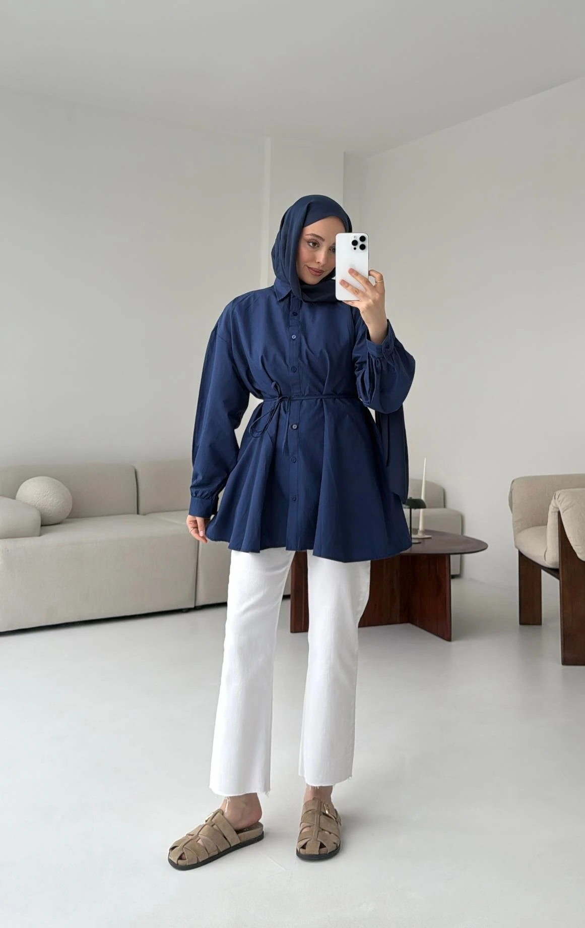 Volanlı Lacivert Gömlek