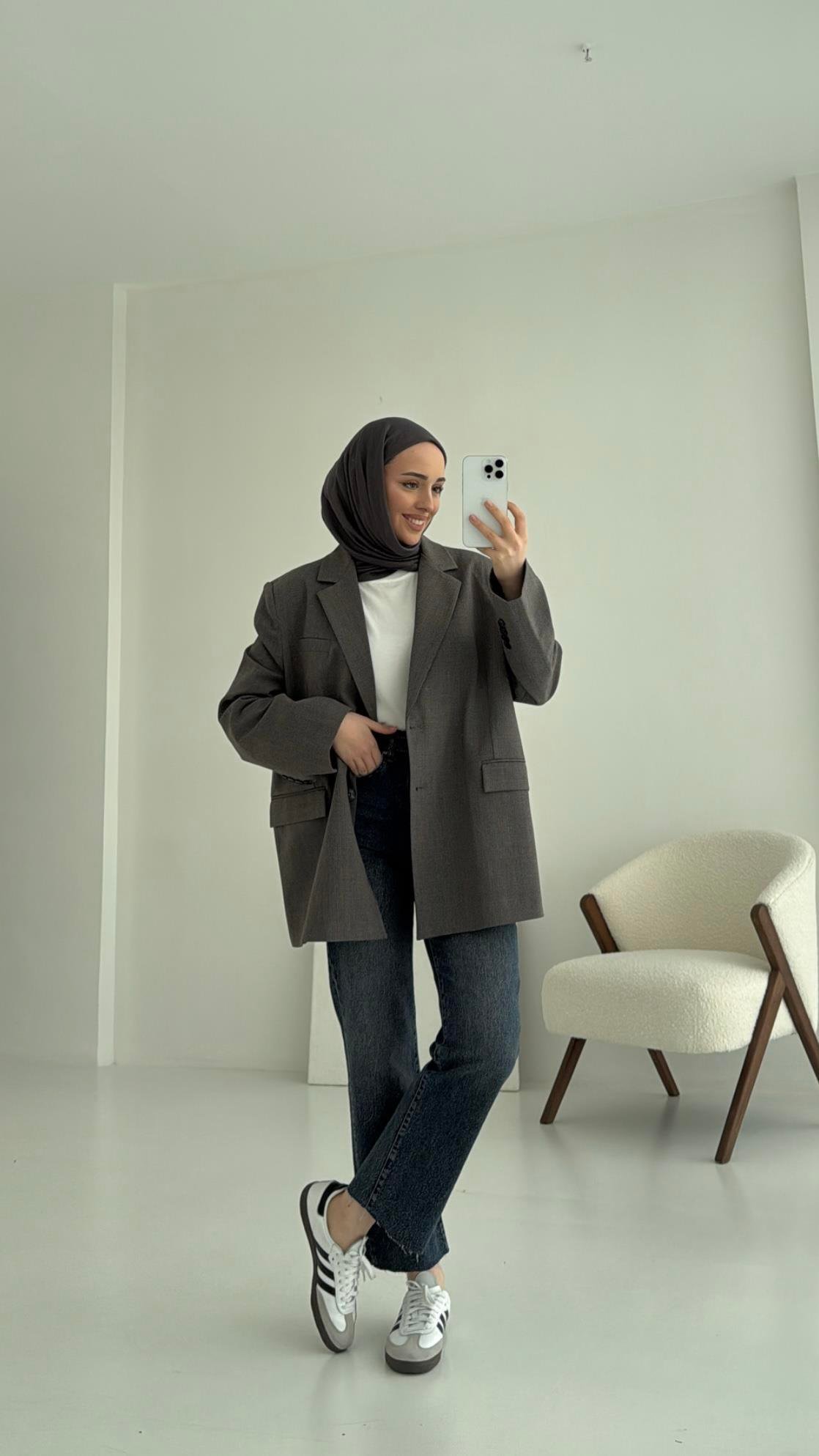 Yırtmaç Detaylı Oversize Blazer Ceket